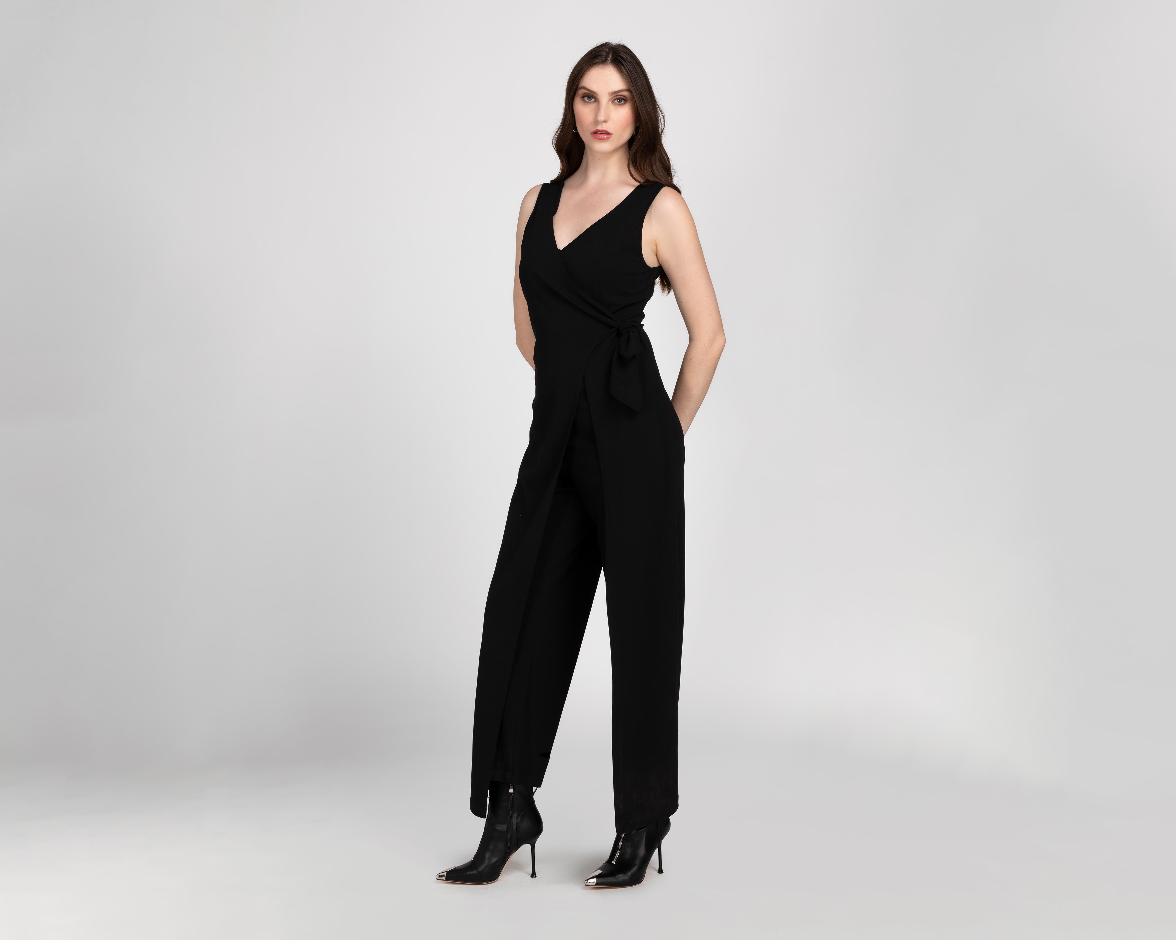 Jumper Casual Sahara Escote Cruzado Negro con Media Falda