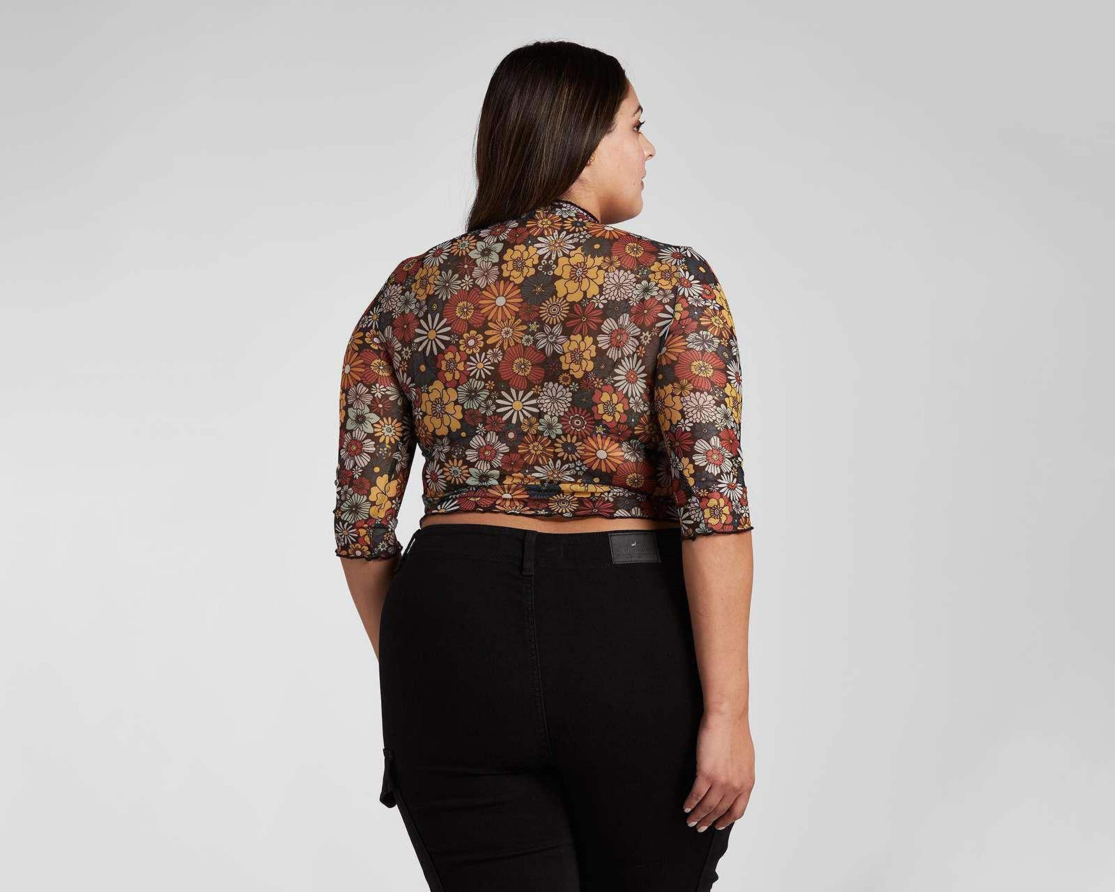 Foto 6 pulgar | Playera Thinner Floral Manga 3/4