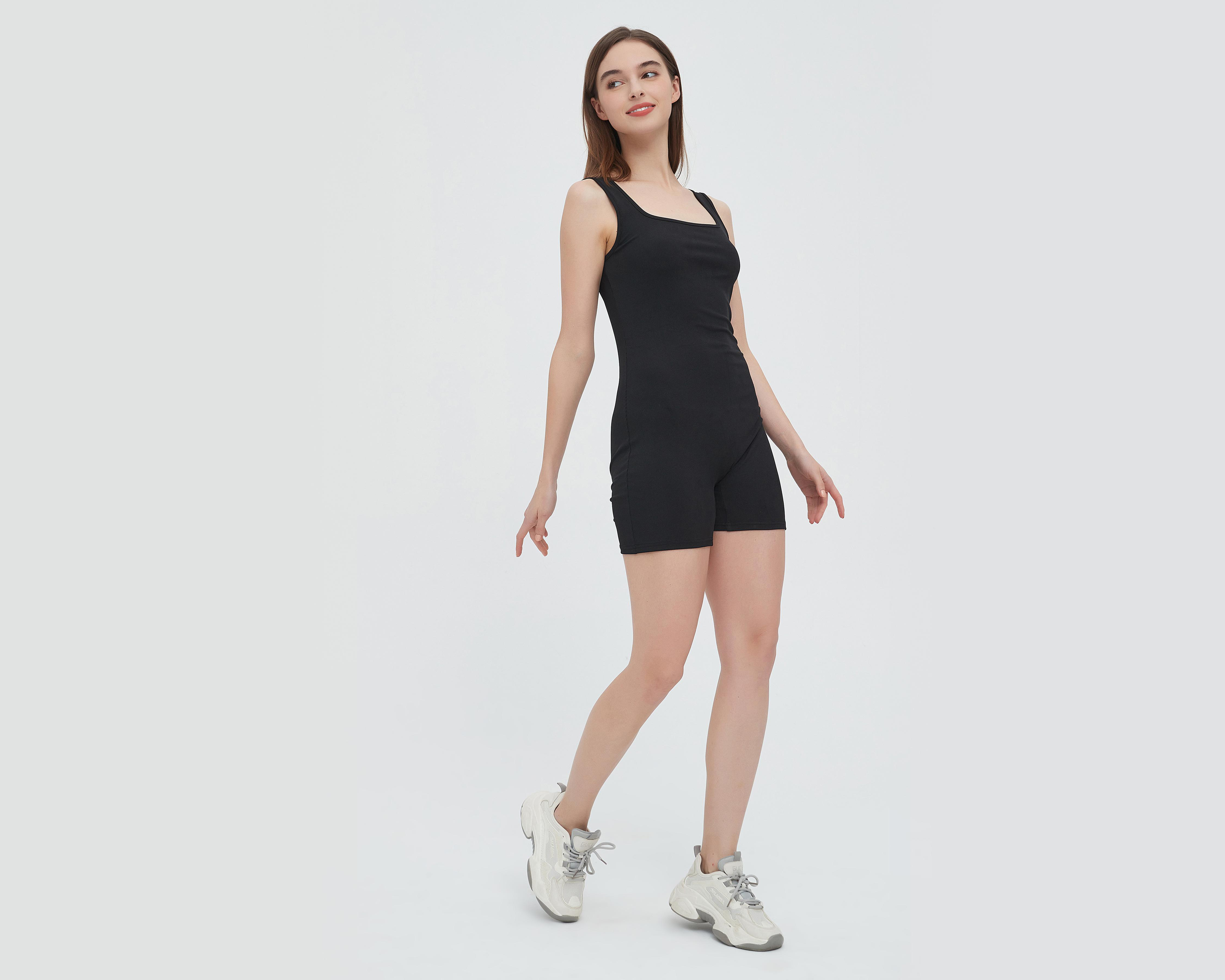 Foto 2 pulgar | Jumper Refill Casual Negro con Tirantes