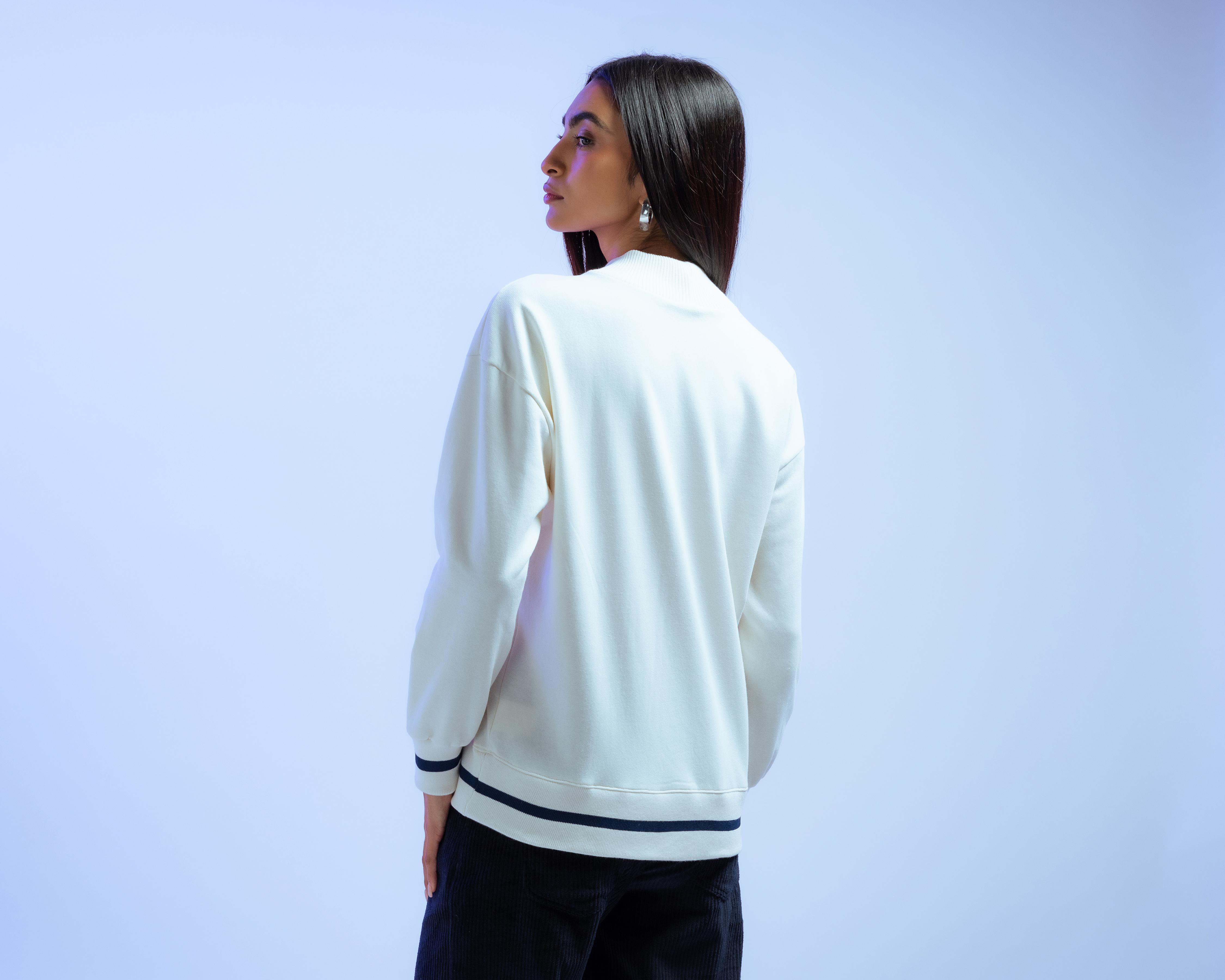 Foto 4 pulgar | Sudadera Cuello Alto Strona para Mujer