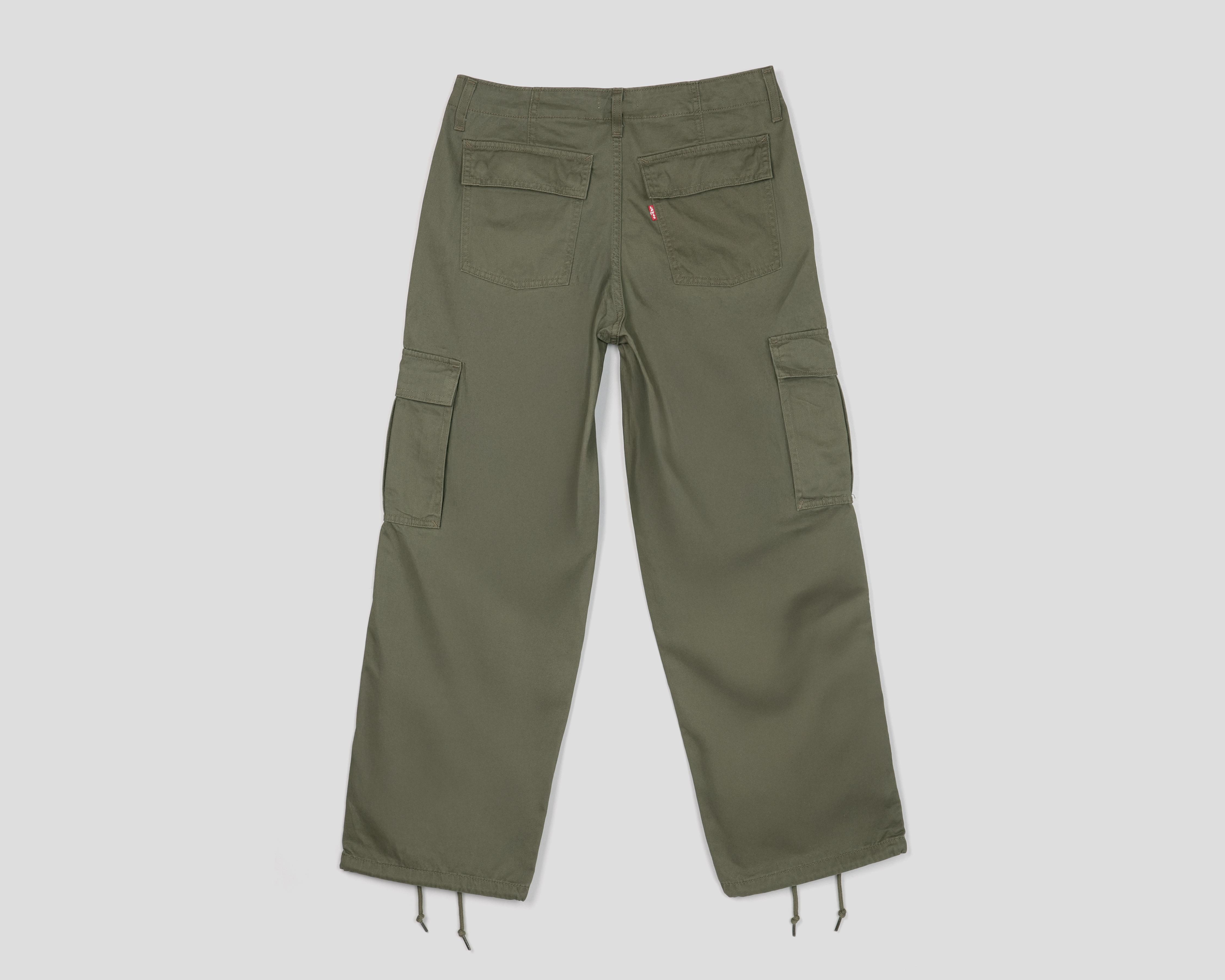 Foto 3 pulgar | Pantalón Cargo Levi's Verde para Mujer