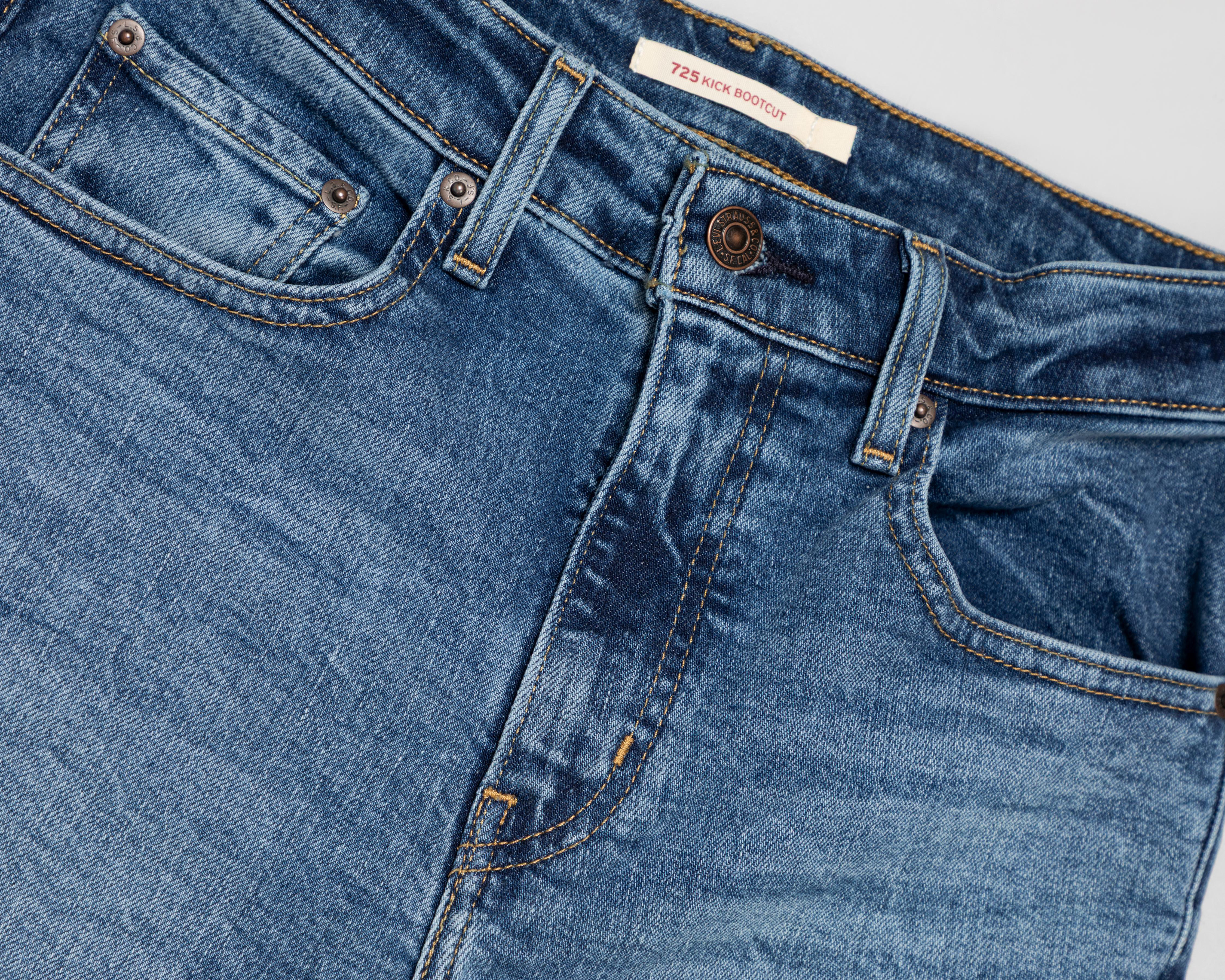 Foto 4 pulgar | Jeans Kick Boot Levi's Authentic para Mujer
