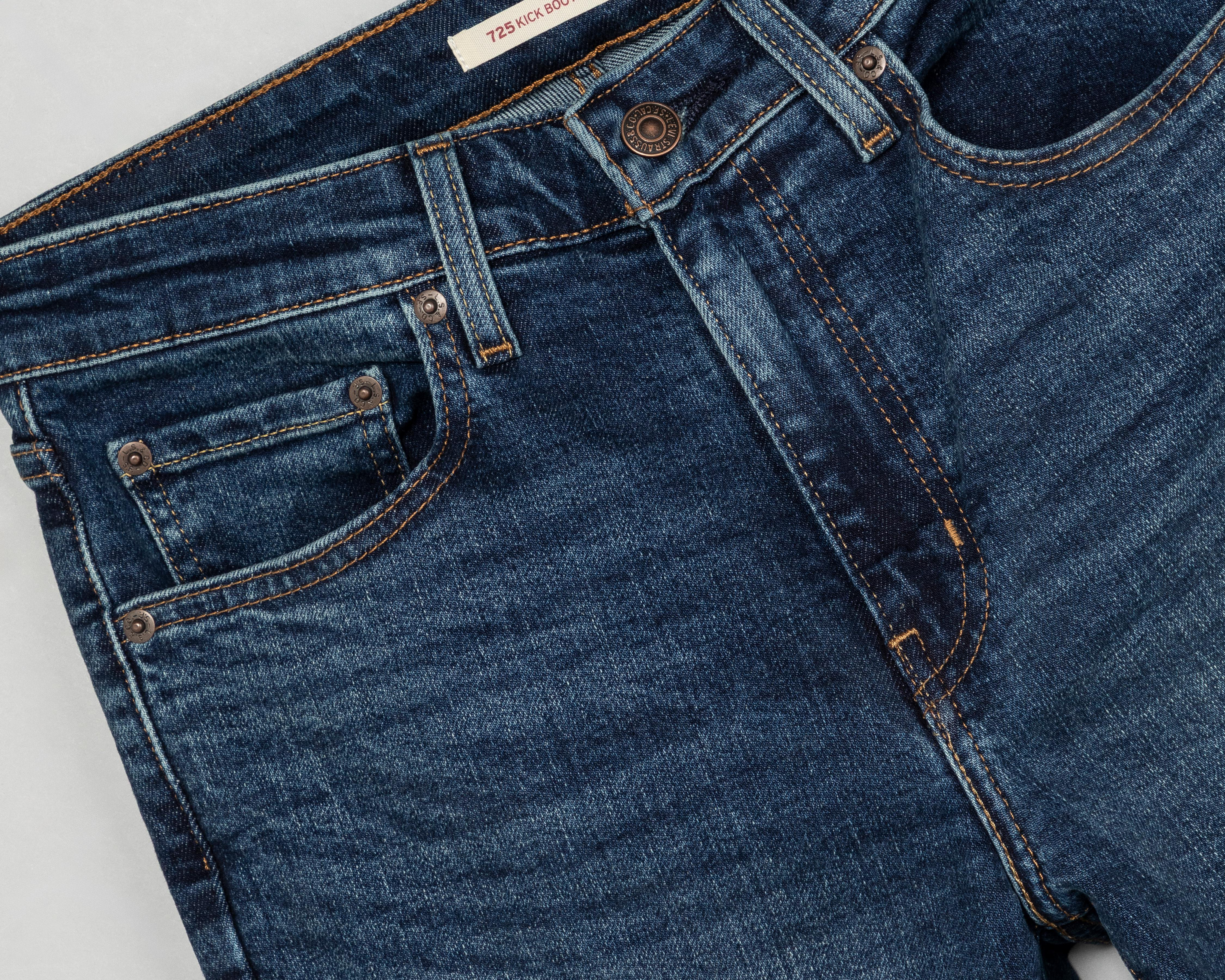 Foto 4 pulgar | Jeans Kick Bootcut Levi's 725 para Mujer