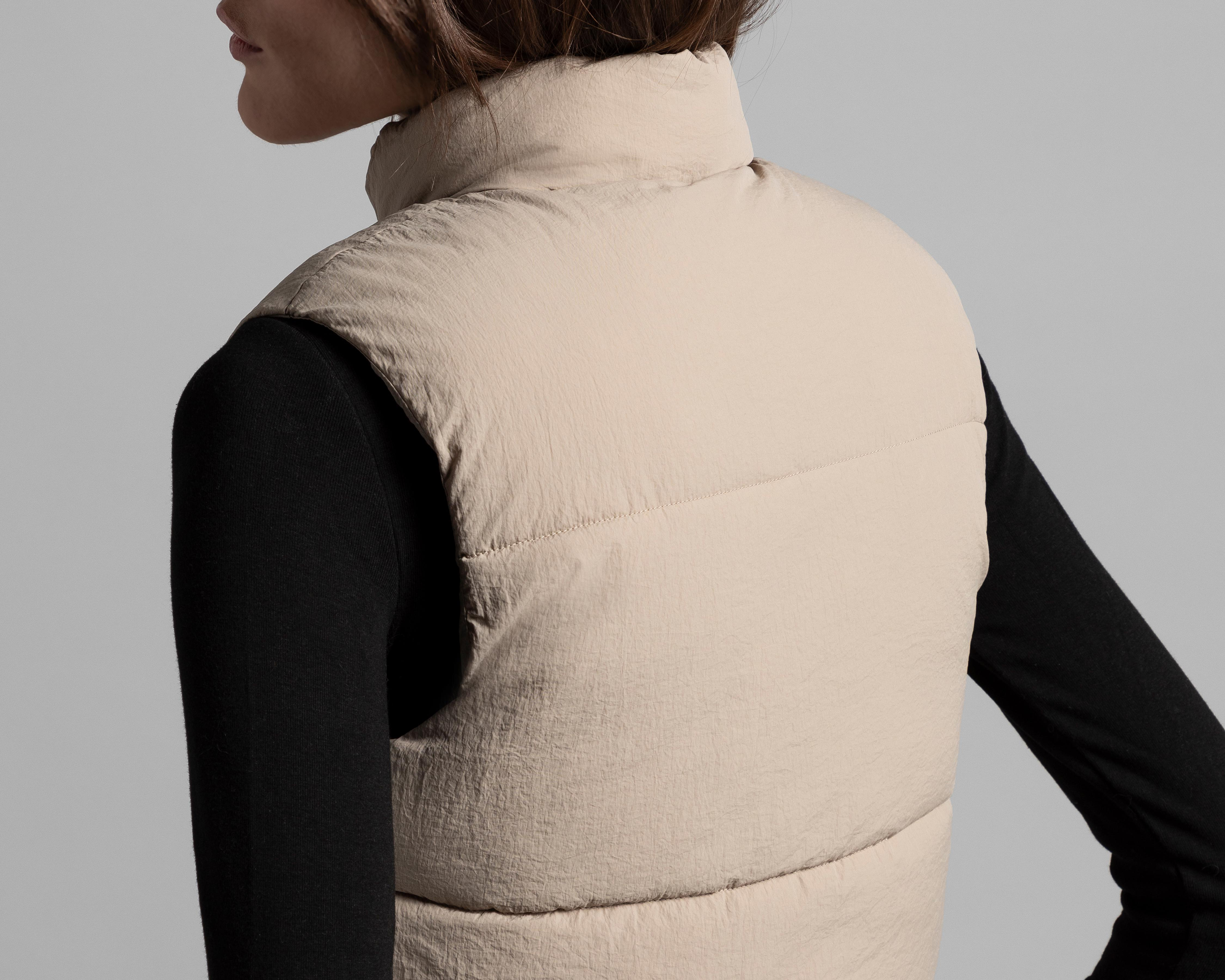 Foto 5 | Chaleco Thinner Beige Capitonado