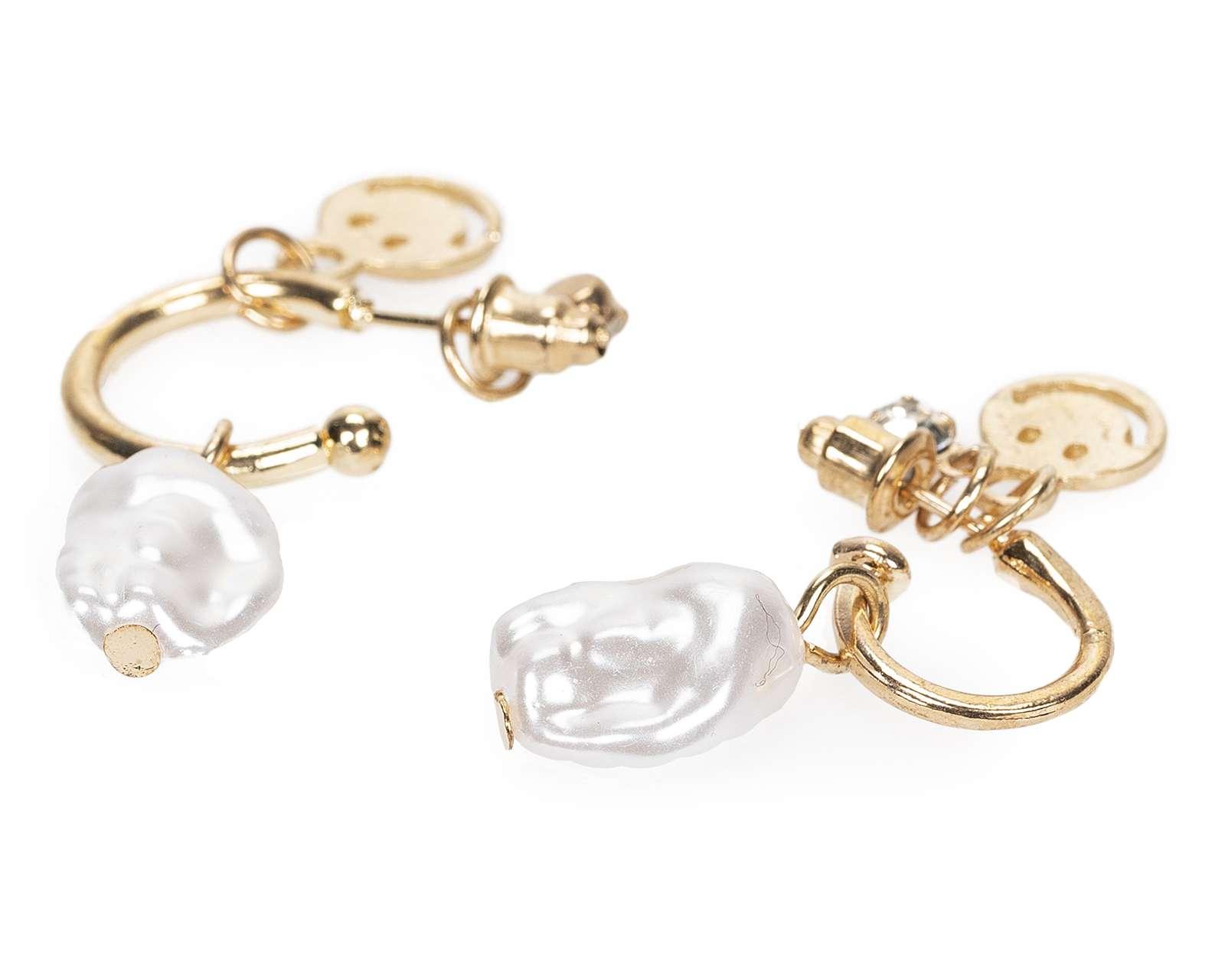 Foto 4 pulgar | Aretes Thinner Metálicos Dorados 9 Pares