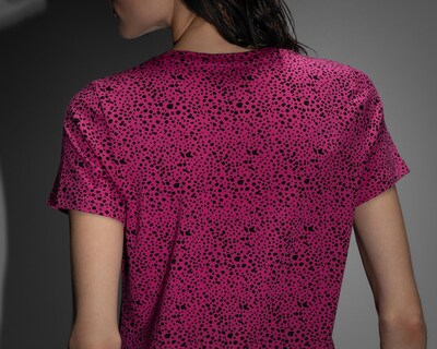 Foto 5 | Playera Thinner Rosa Manga Corta