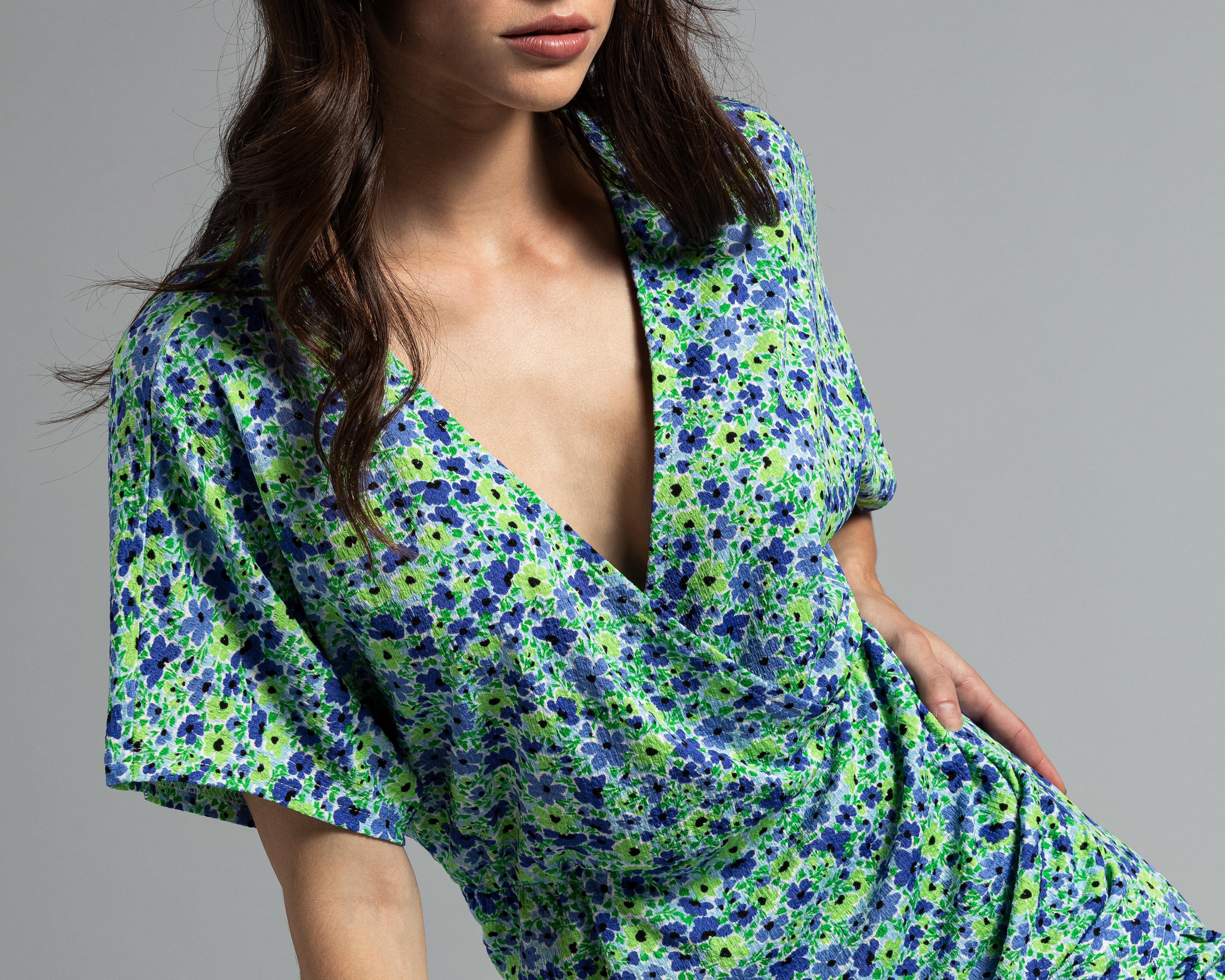 Foto 7 | Vestido Thinner Casual Escote V con Estampado de Flores