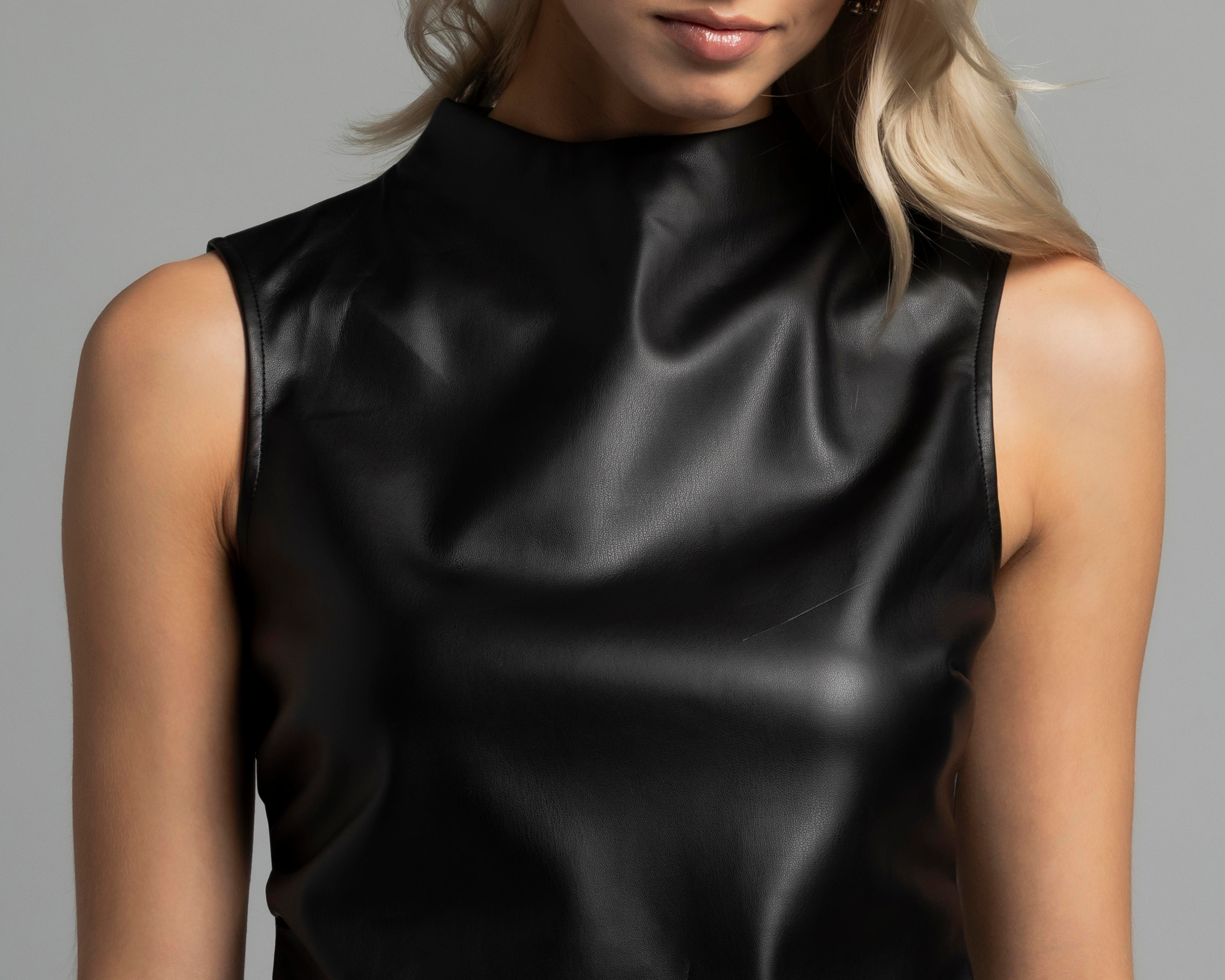 Foto 6 pulgar | Blusa Negra Strona para Mujer