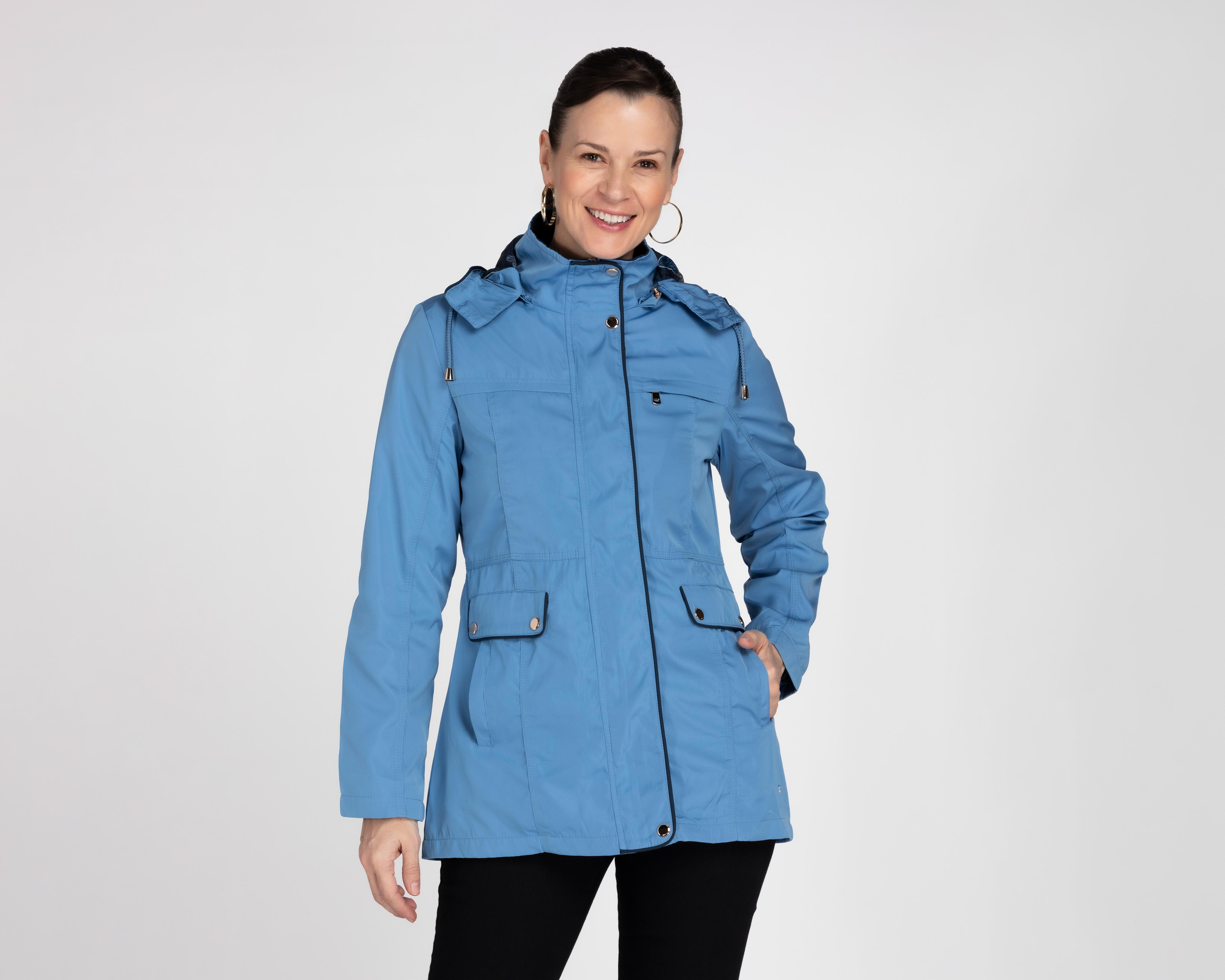 Chamarra Ann Miller con Capucha Desmontable $599