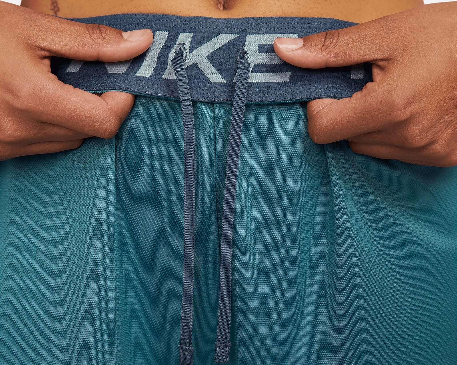 Foto 6 pulgar | Short de Entrenamiento Nike Dri-FIT para Mujer