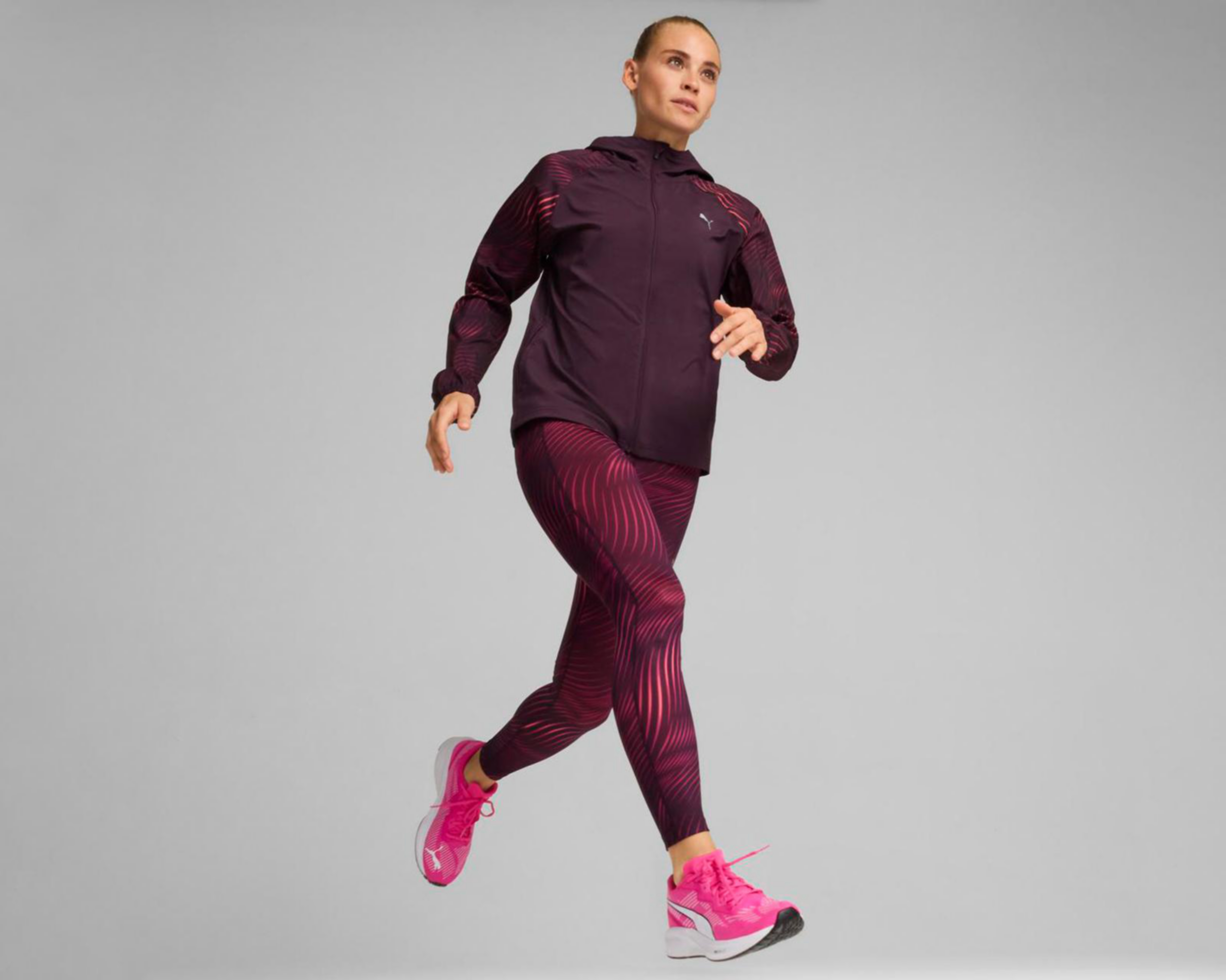 Foto 4 pulgar | Chamarra Puma DryCell Favourite Velocity de Entrenamiento para Mujer