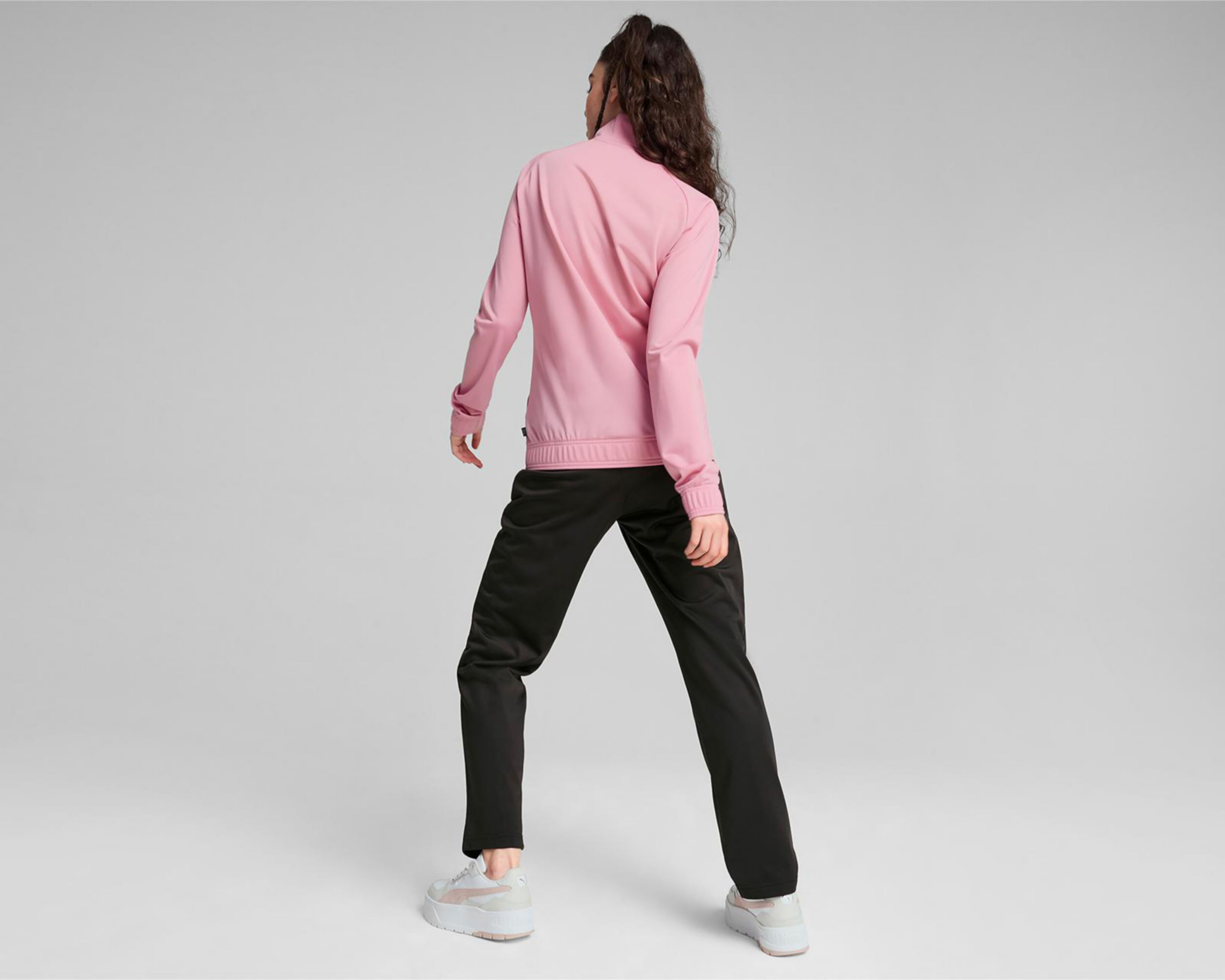 Foto 7 pulgar | Pants y Chamarra Puma para Mujer