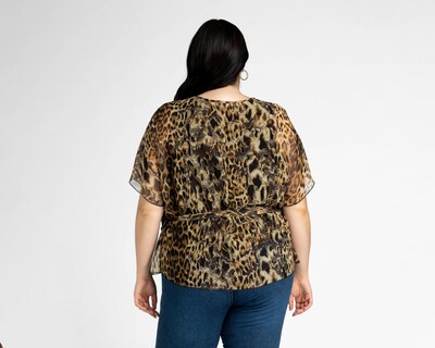 Foto 6 | Blusa Sahara Animal Print con Collar