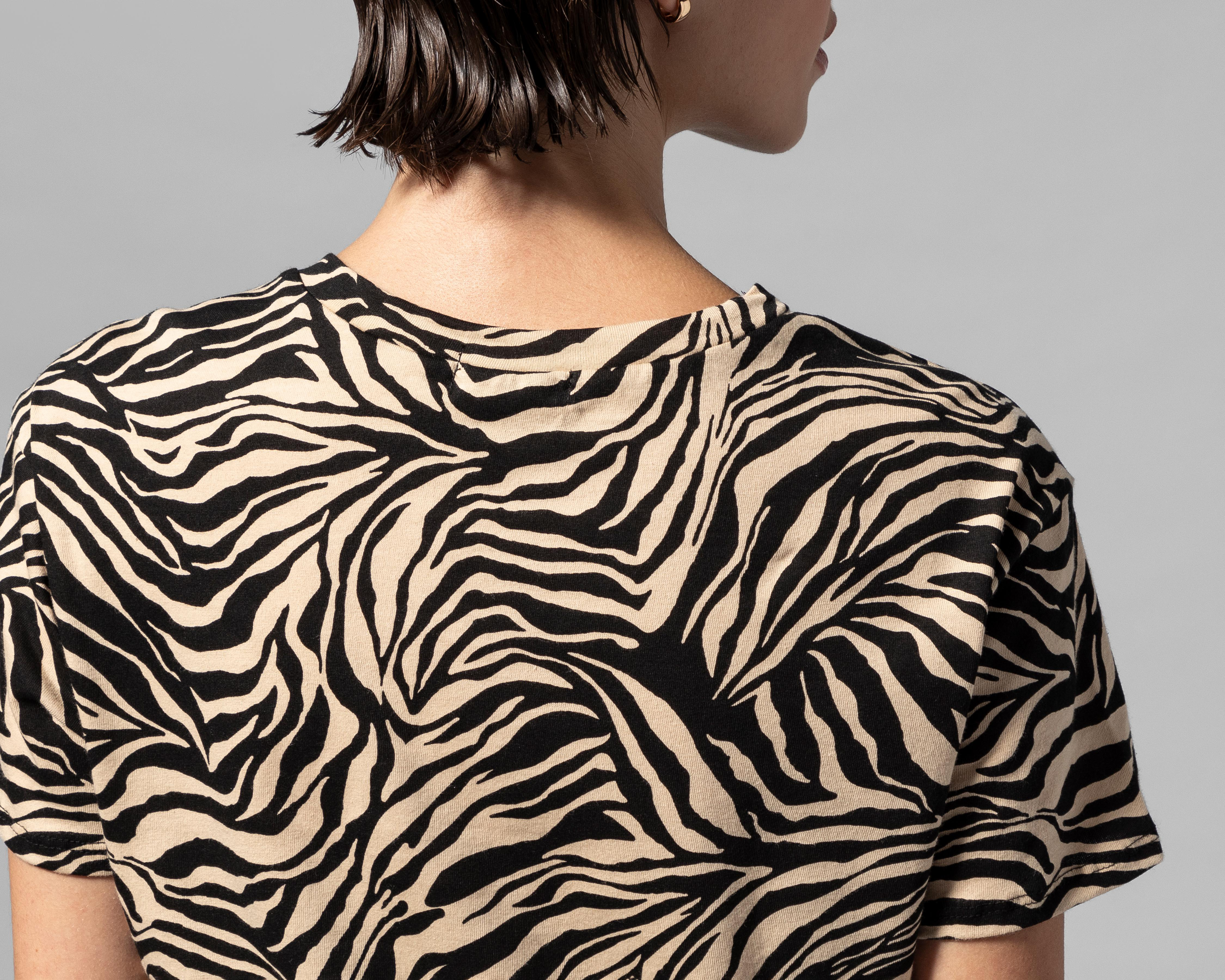 Foto 6 pulgar | Playera Thinner Manga Corta con Estampado para Mujer