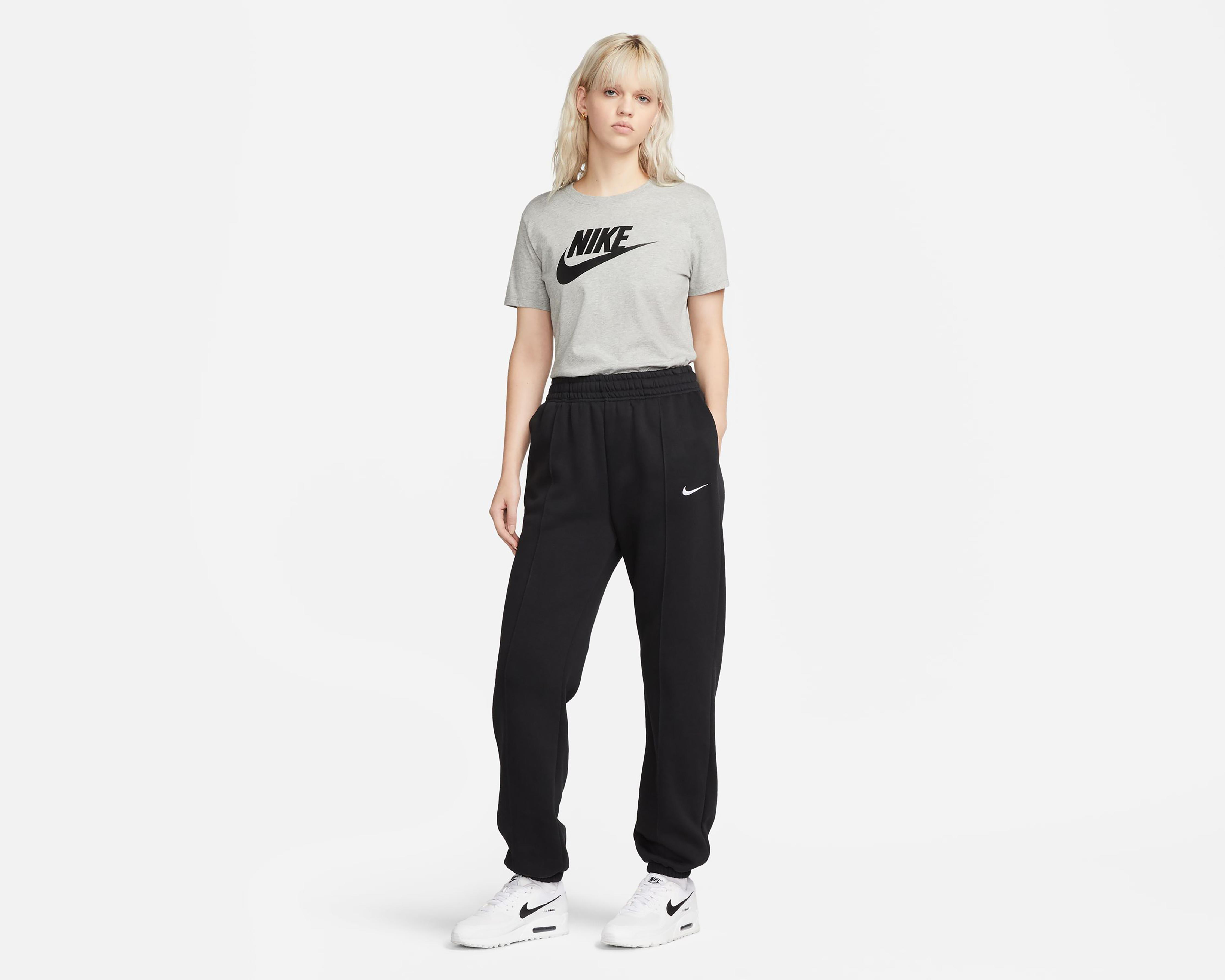Foto 4 pulgar | Playera de Entrenamiento Nike Sportswear Essentials para Mujer