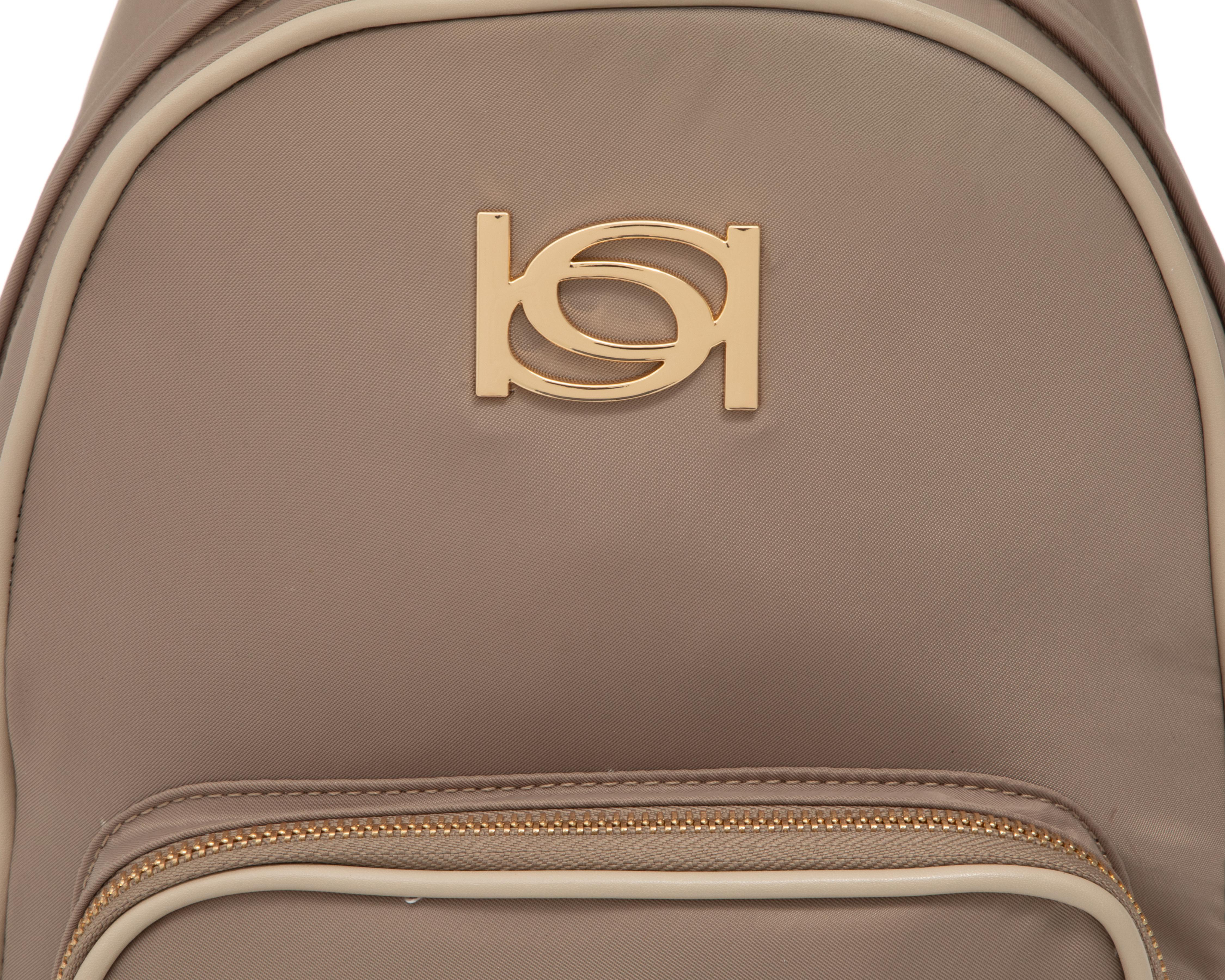 Foto 6 pulgar | Mochila Bebe Beige