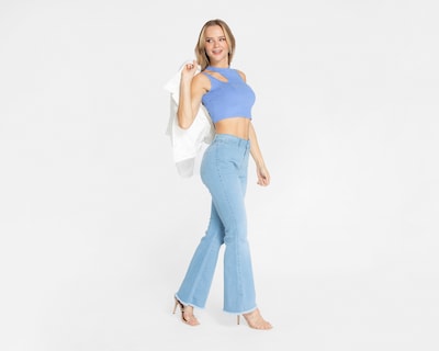 Foto 2 | Crop Top Bebe Azul con Pedrería