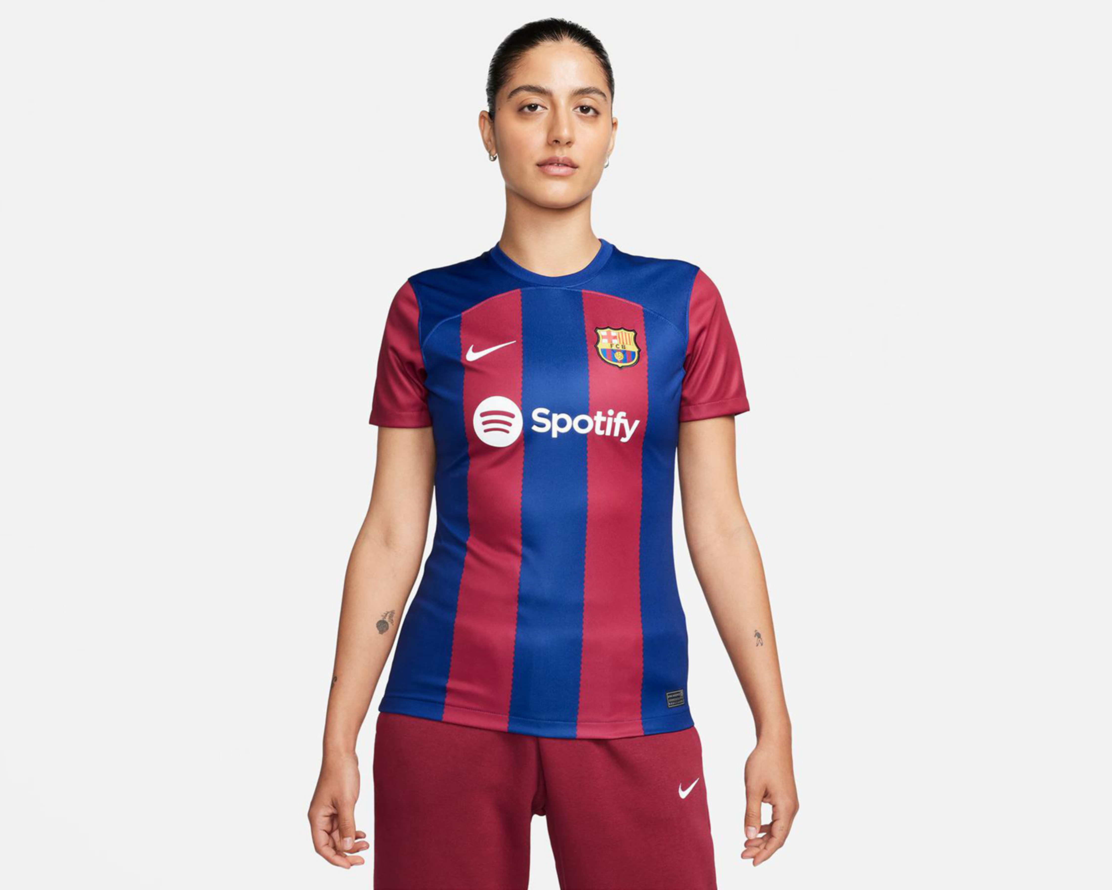 Foto 2 pulgar | Jersey Nike FC Barcelona Local 2023/24 para Mujer