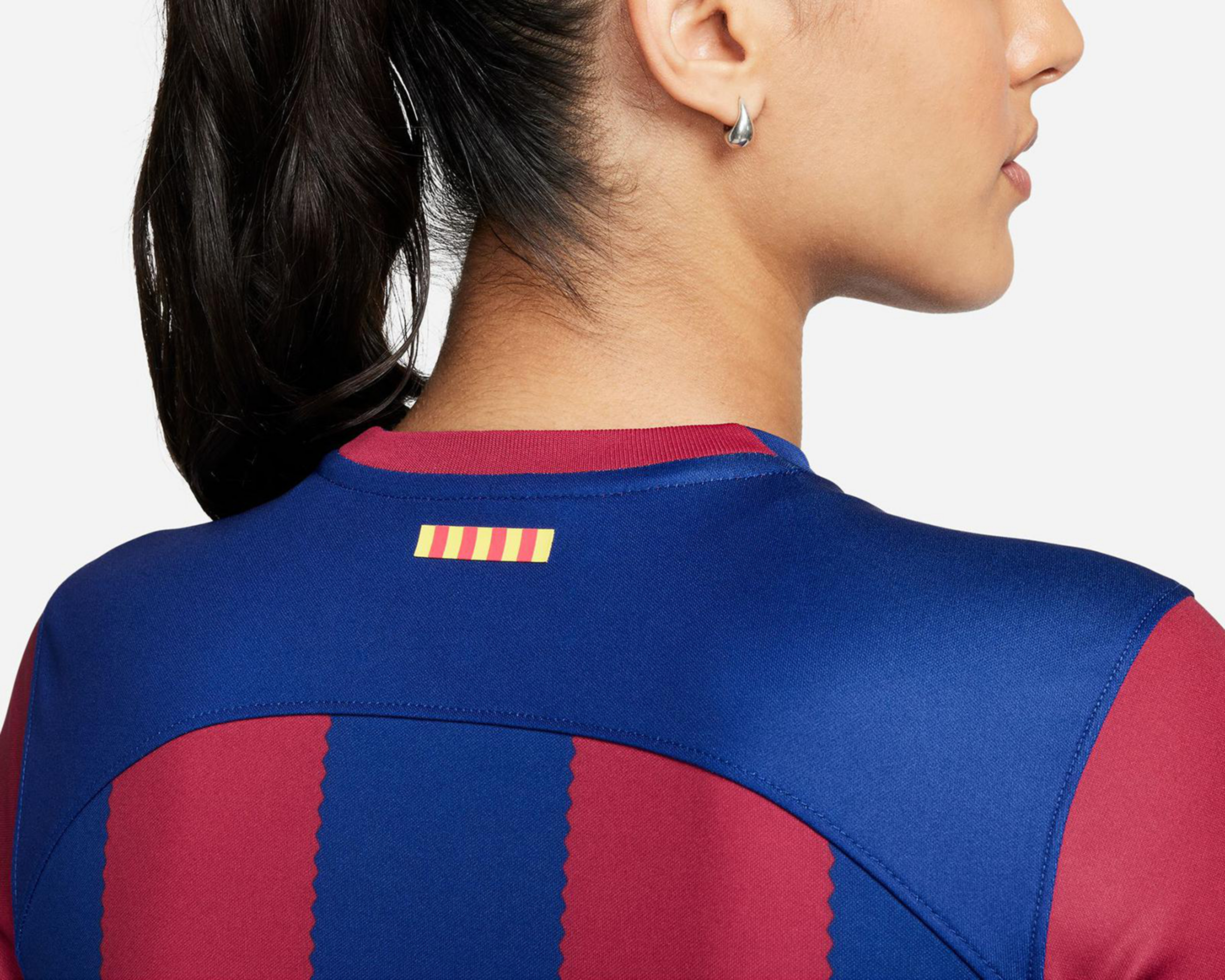 Foto 6 pulgar | Jersey Nike FC Barcelona Local 2023/24 para Mujer