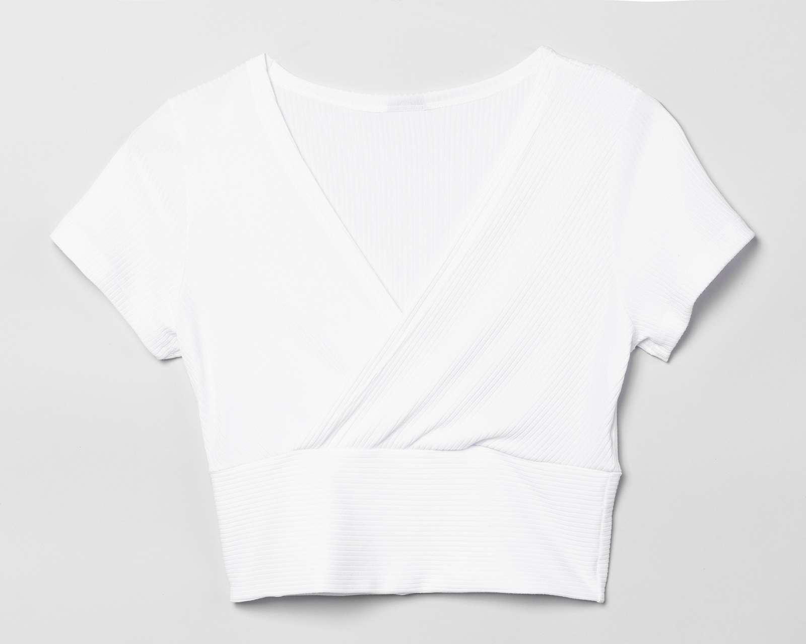 Foto 6 pulgar | Playera Jennifer Lopez Blanca con Cuello V