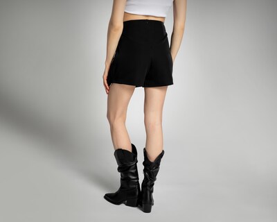 Foto 3 | Short Falda Corto Thinner Negra