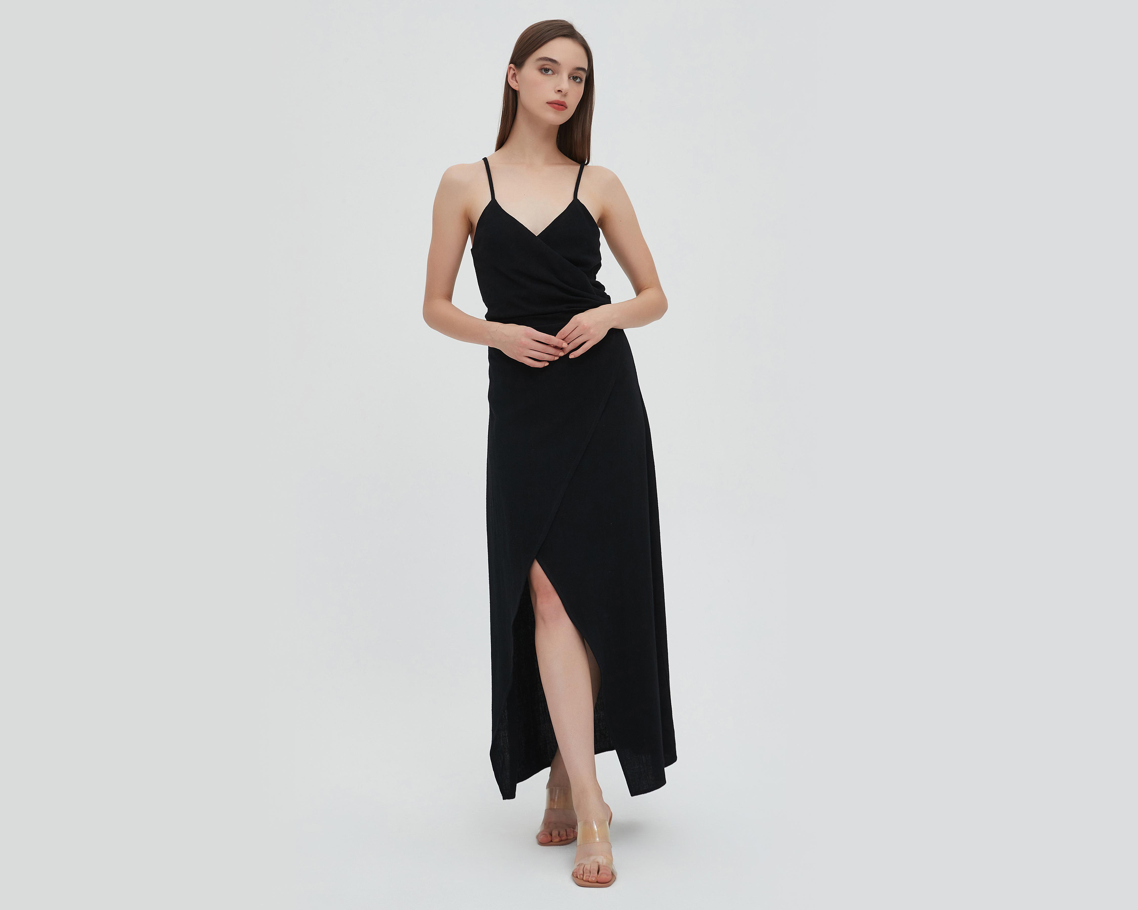 Foto 3 pulgar | Vestido Sahara Casual Negro de Tirantes con Escote Cruzado