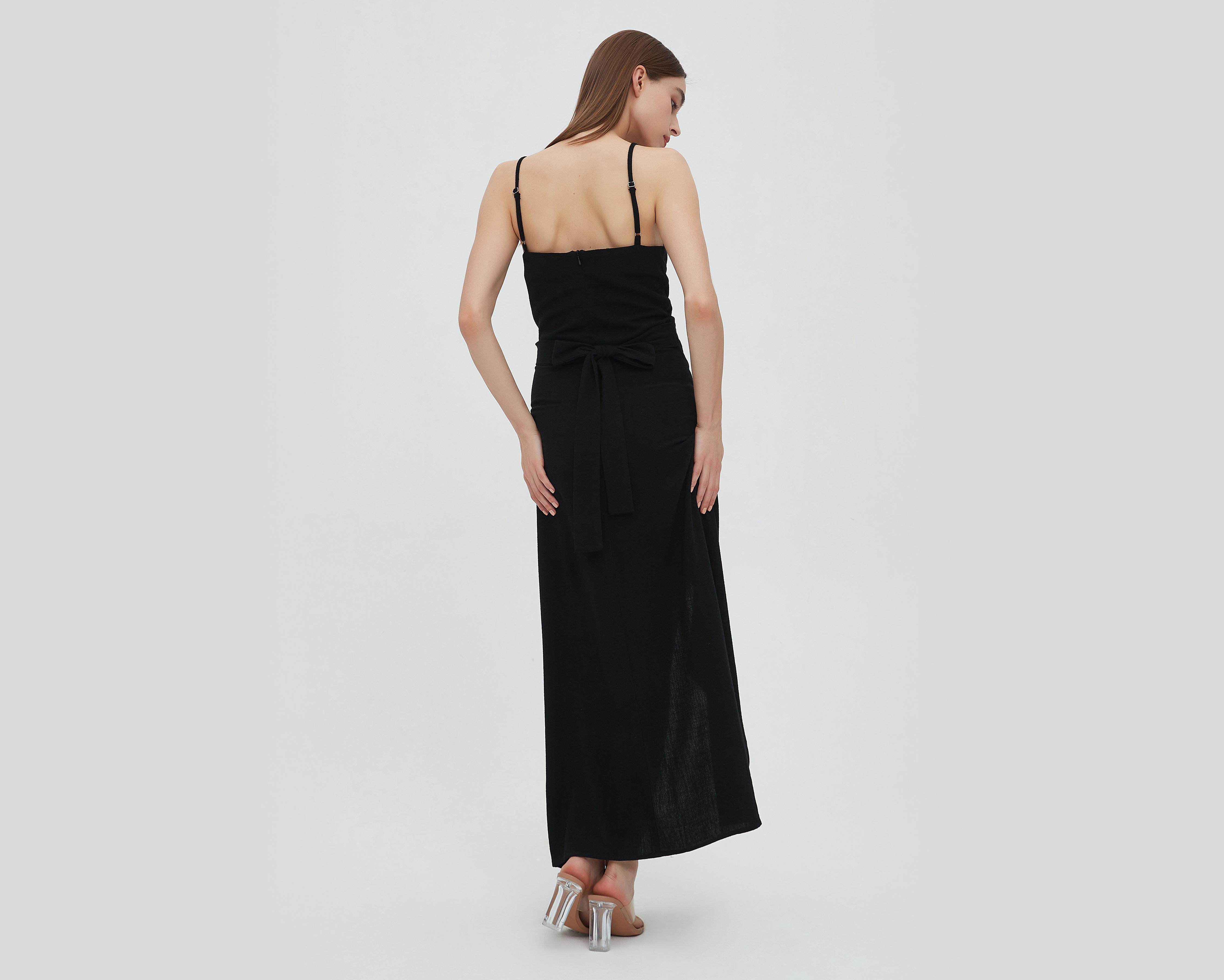 Foto 4 pulgar | Vestido Sahara Casual Negro de Tirantes con Escote Cruzado