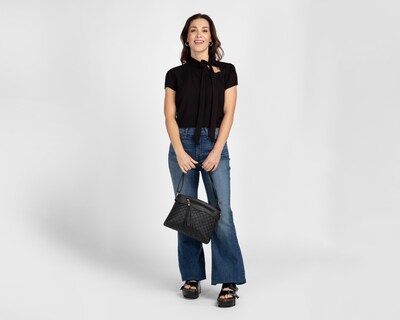 Foto 2 | Blusa Negra Alexis para Mujer