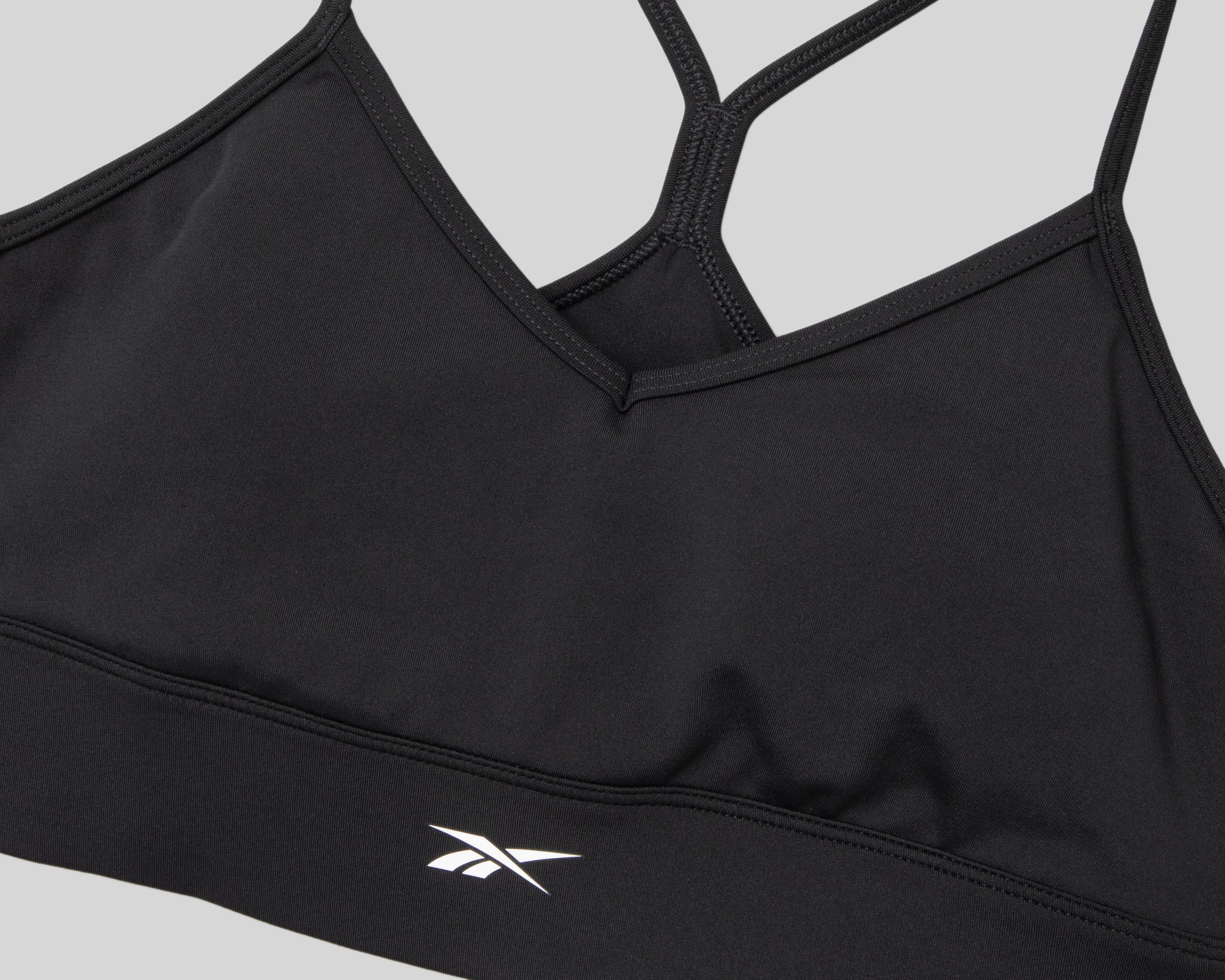 Foto 4 pulgar | Top de Entrenamiento Reebok Speedwick para Mujer