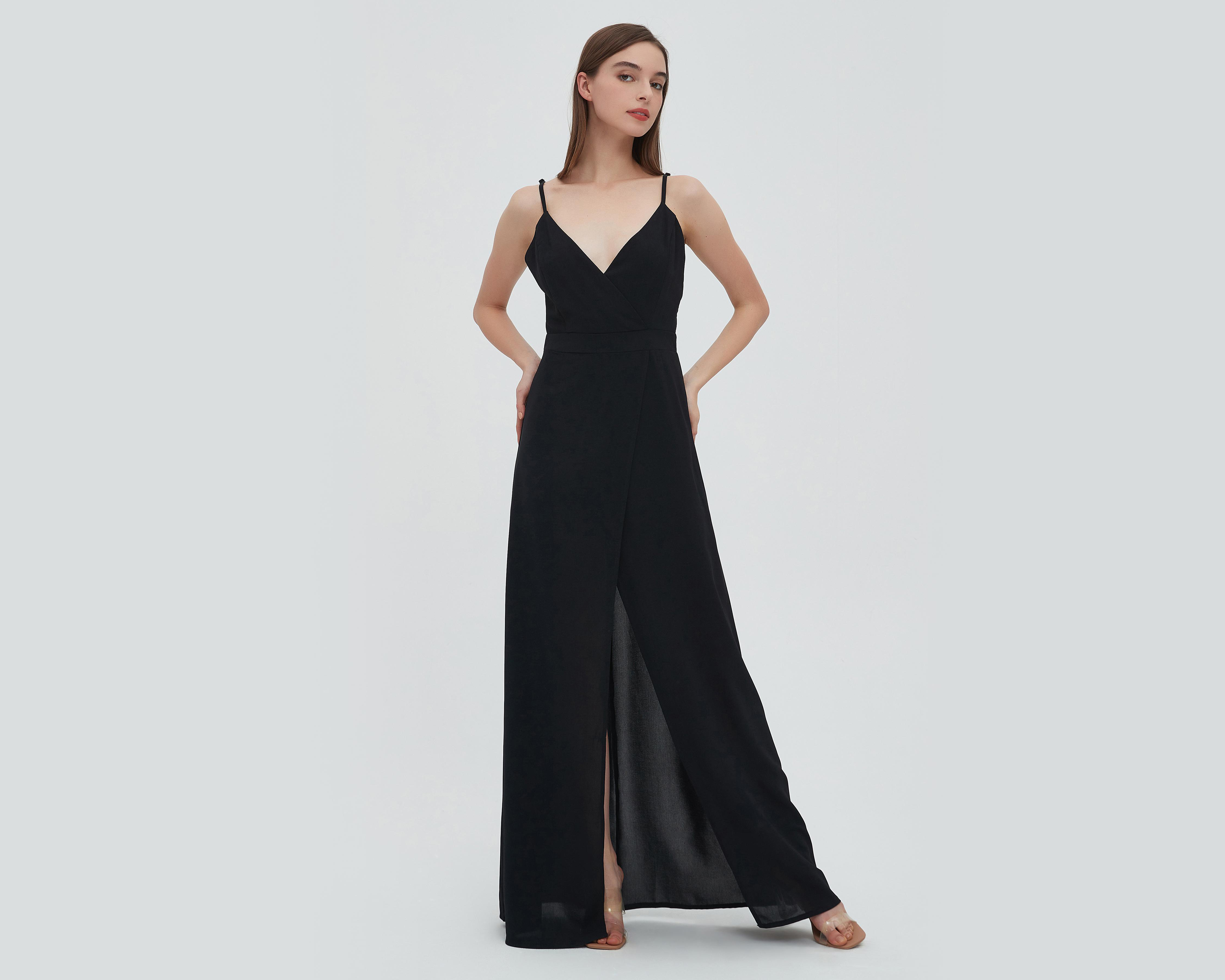 Vestido Sahara de Noche Negro con Tirantes