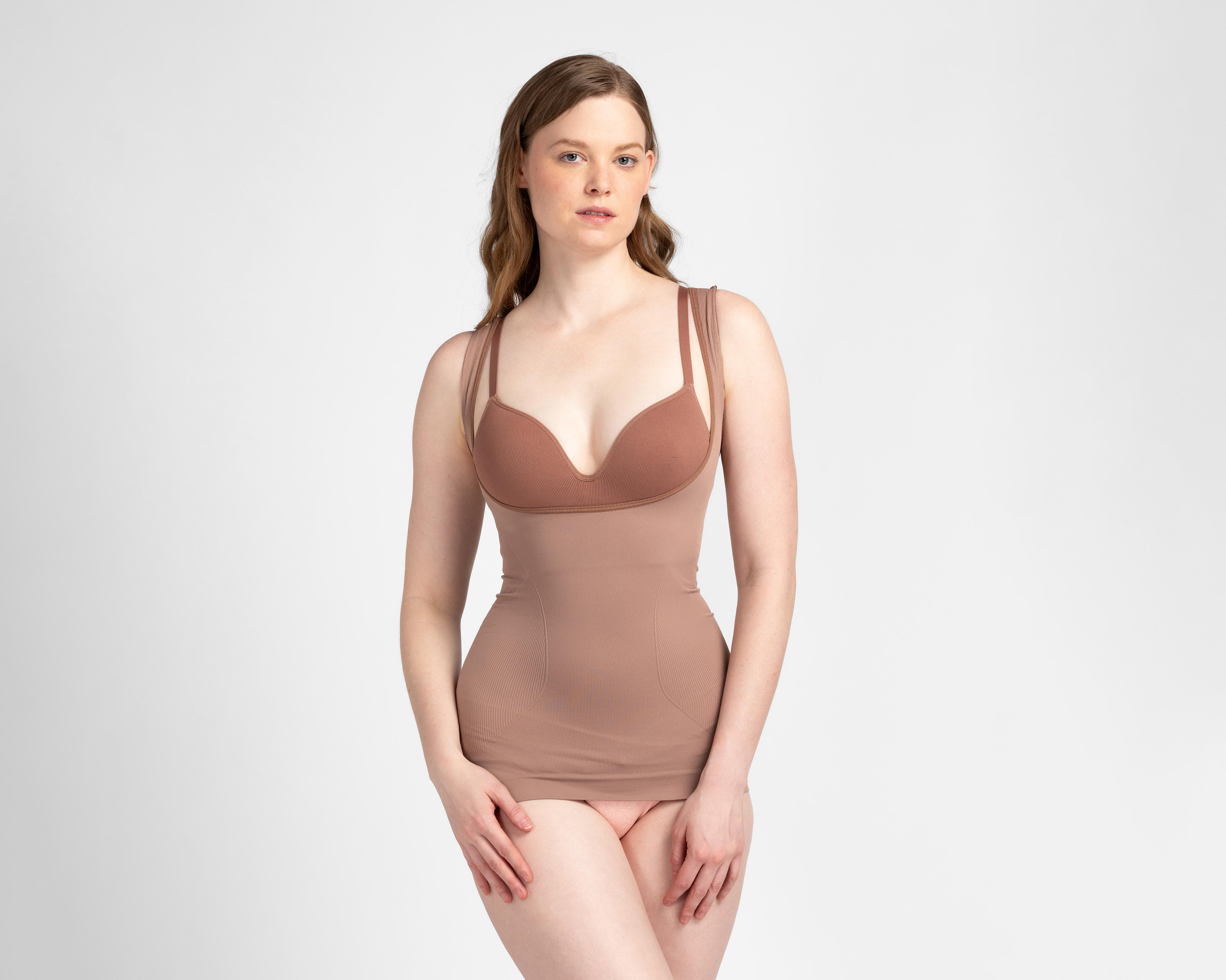 Camiseta Control Shape & Care para Mujer