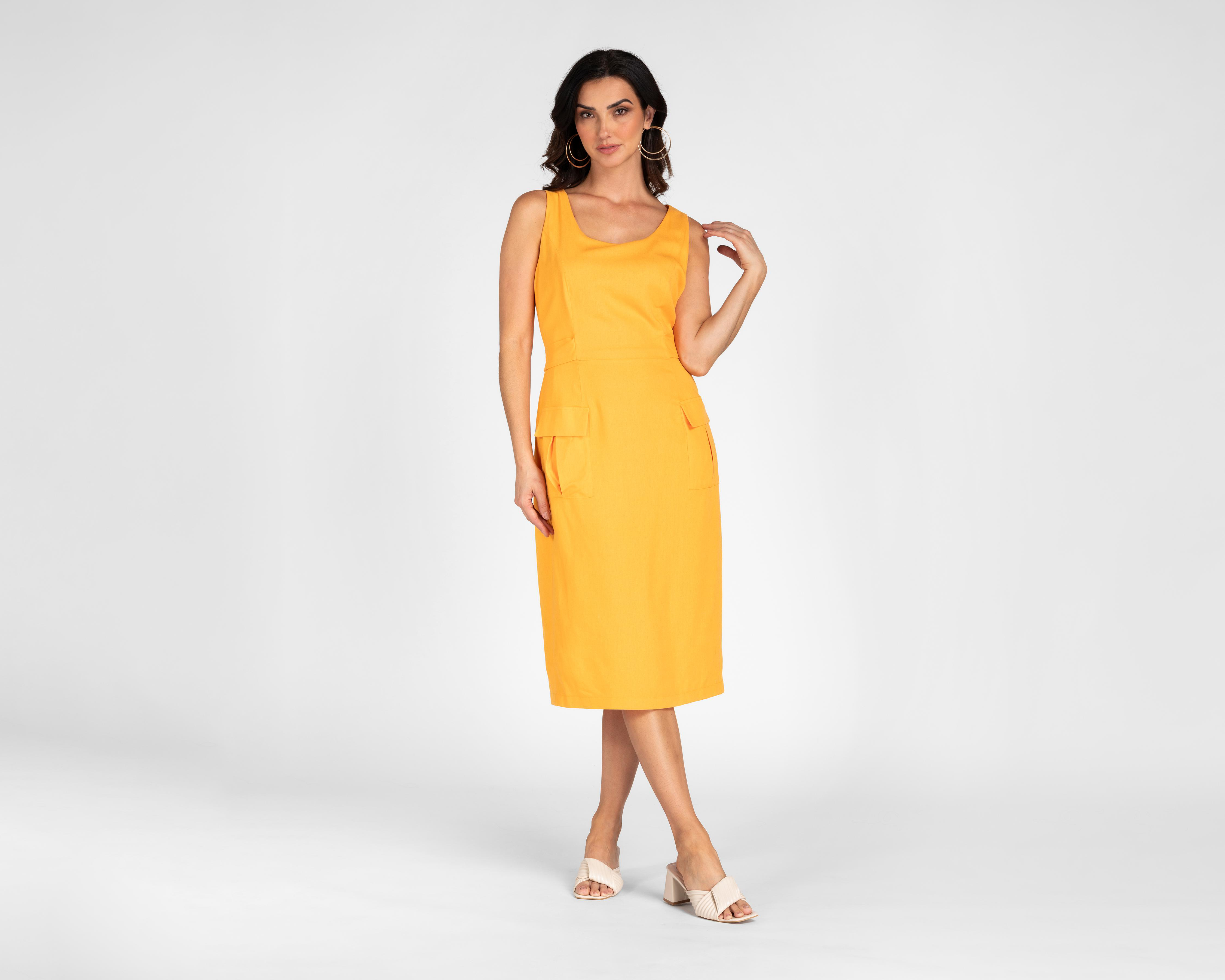 Foto 2 pulgar | Vestido Casual Andiamo sin Mangas Amarillo con Bolsas Cargo para Mujer
