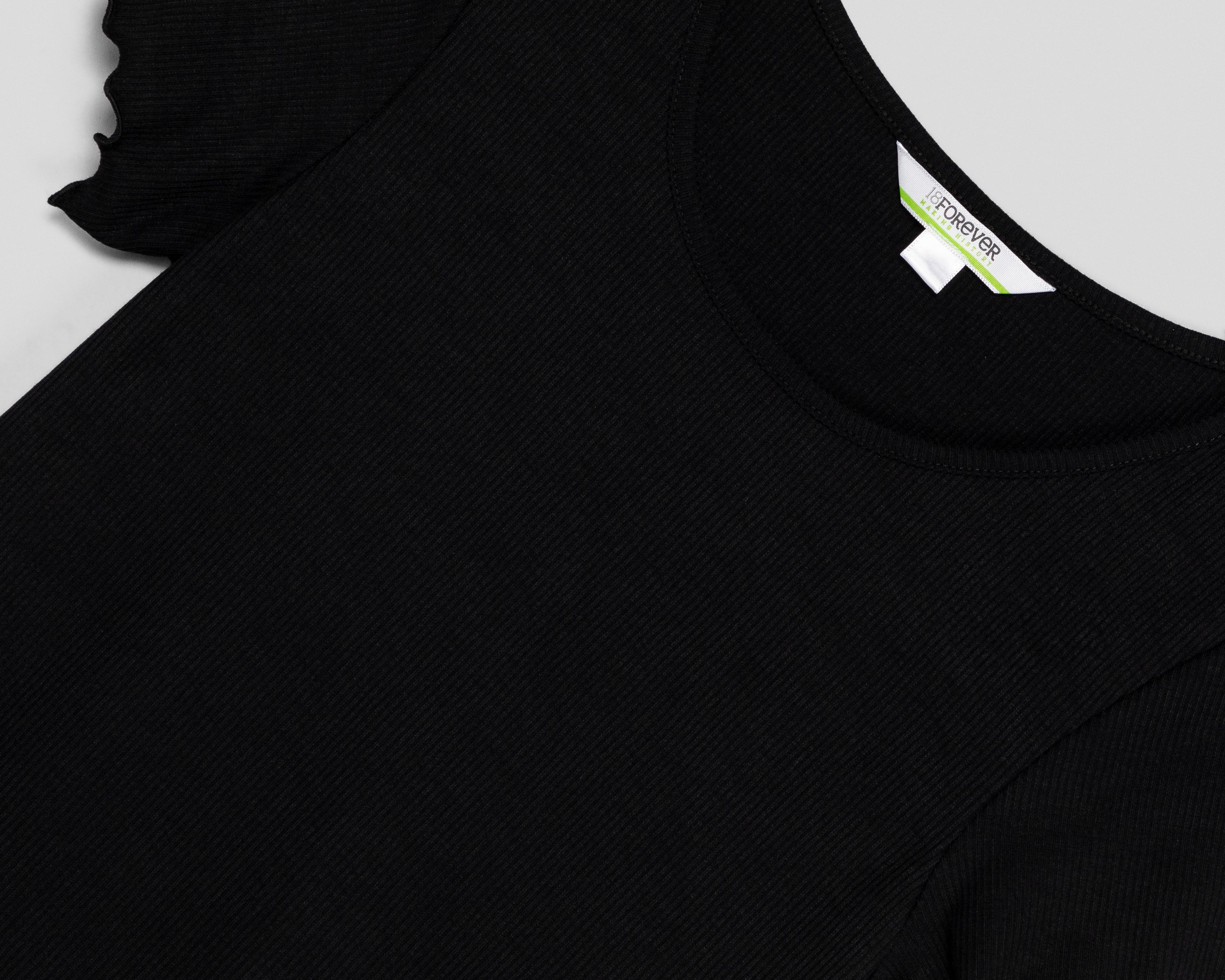 Foto 5 pulgar | Playera Manga Corta 18 Forever para Mujer 2 Piezas