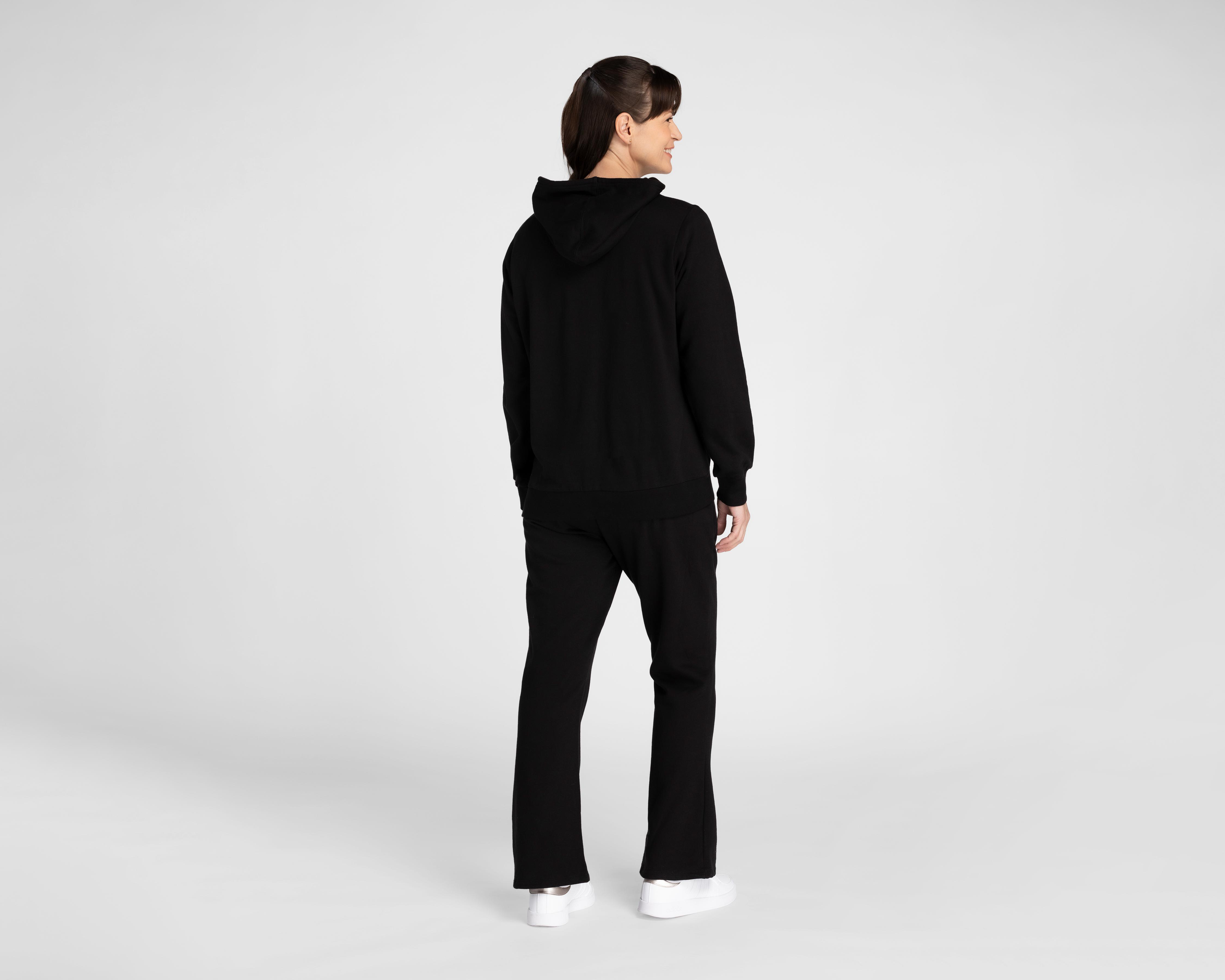 Foto 3 pulgar | Sudadera y Pants Lucky Star Negro