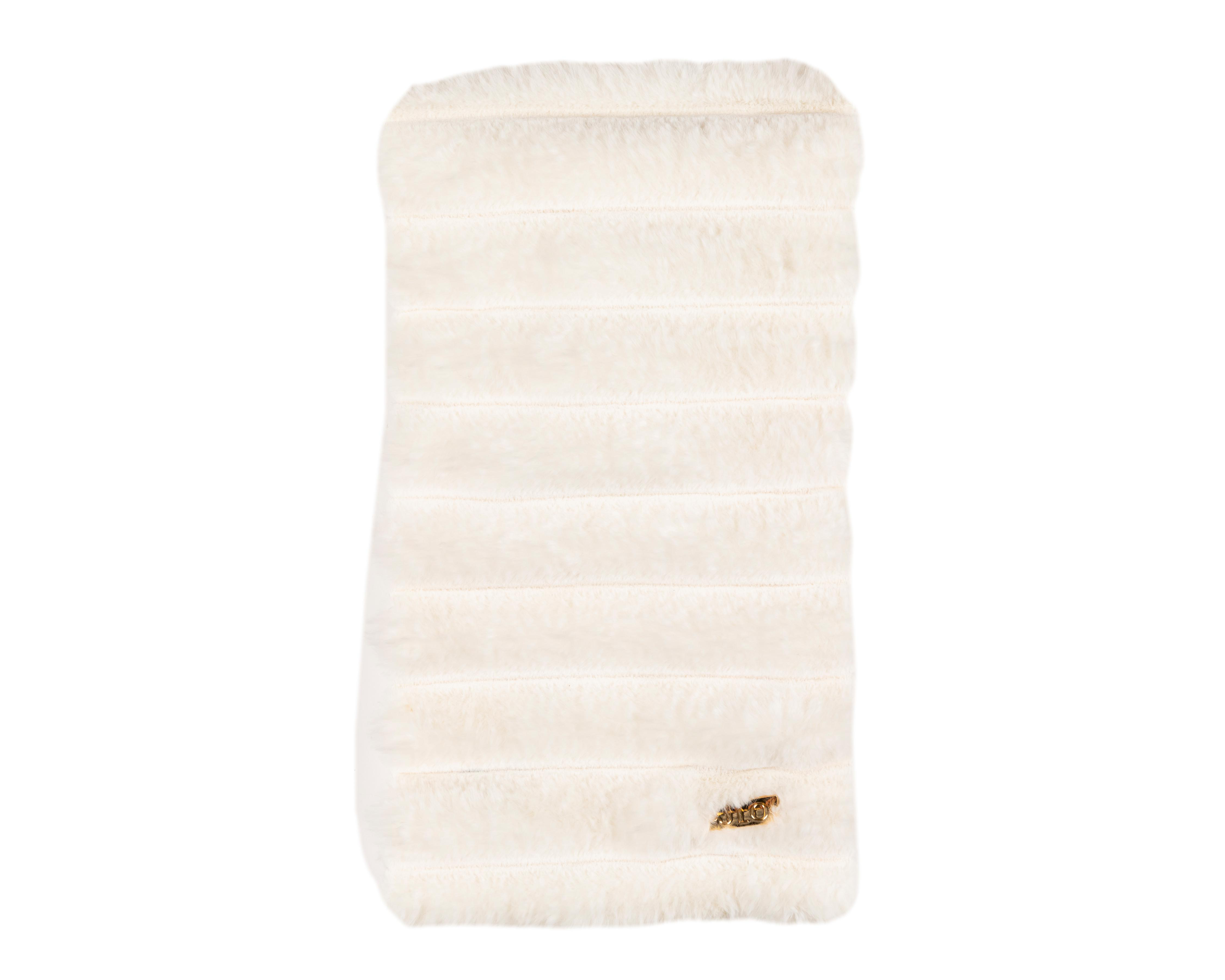 Bufanda Jennifer Lopez $199