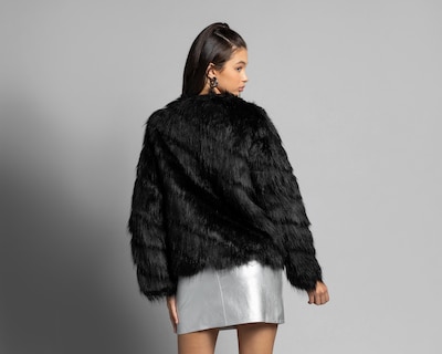 Foto 3 | Abrigo Thinner con Peluche Negro