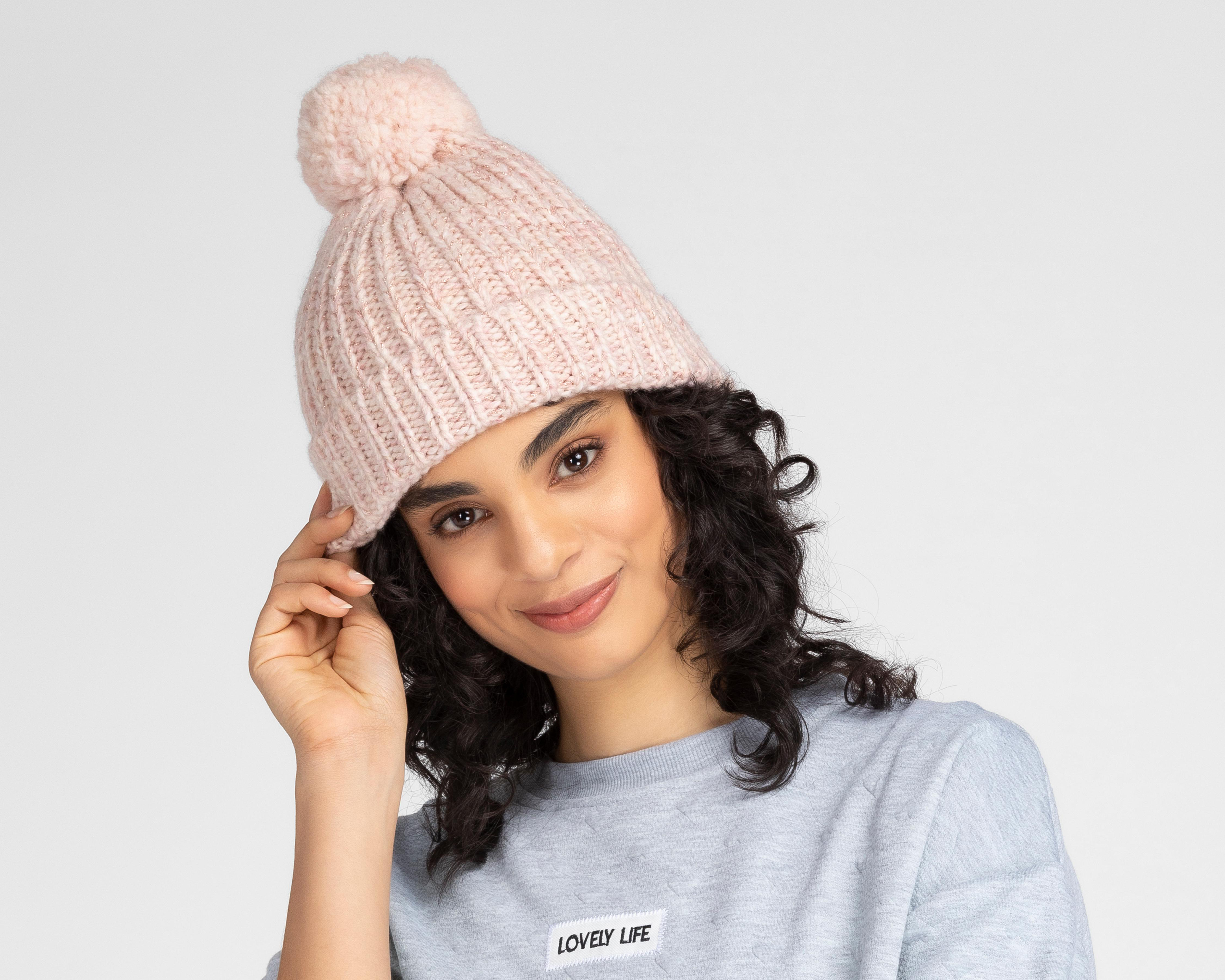 Foto 5 pulgar | Gorro 18 Forever