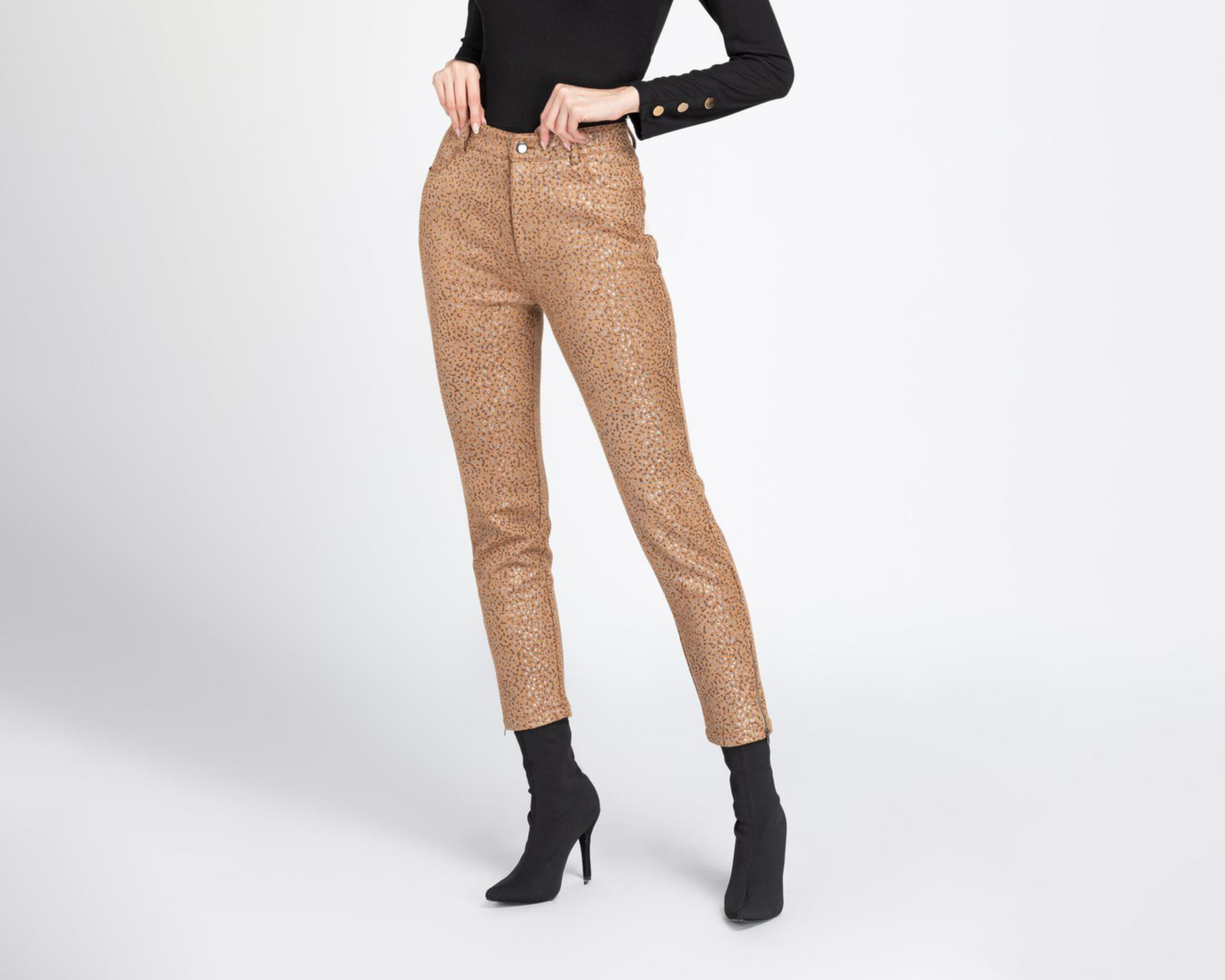 Foto 2 pulgar | Leggings Bebe Animal Print