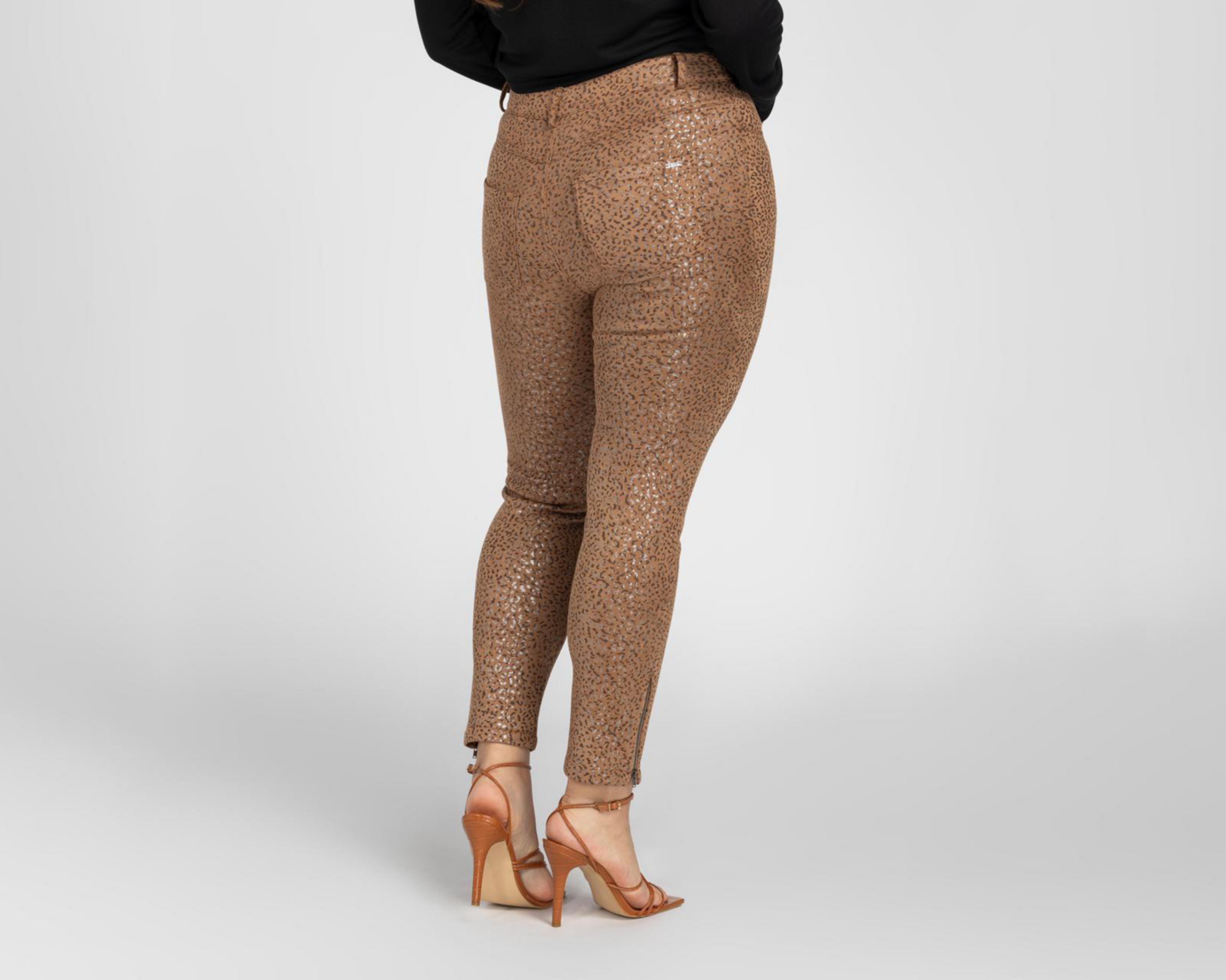 Foto 7 pulgar | Leggings Bebe Animal Print