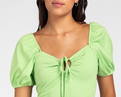 Foto 4 | Blusa 18 Forever Verde con Abertura