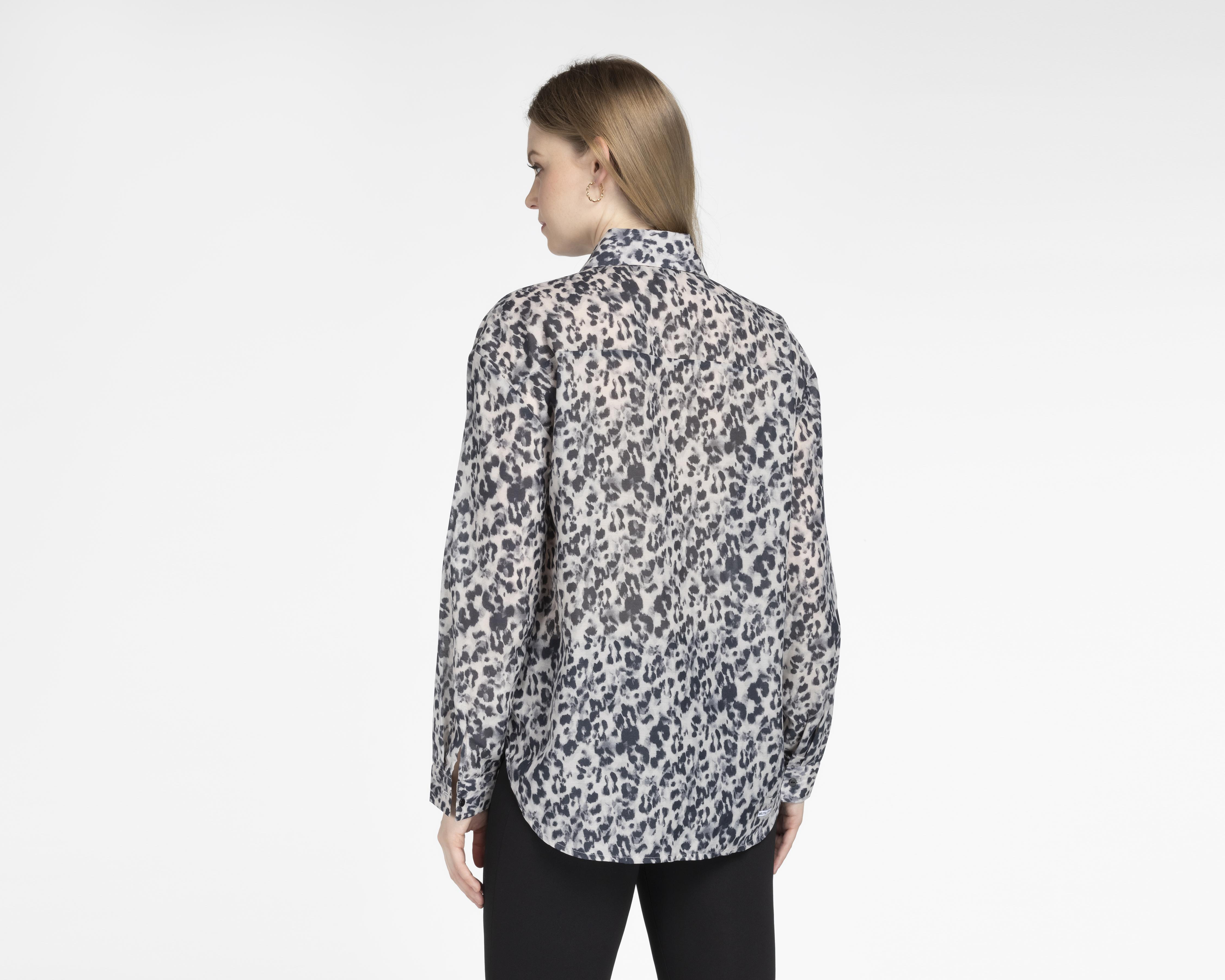 Foto 3 | Blusa Sahara Manga Larga con Botones