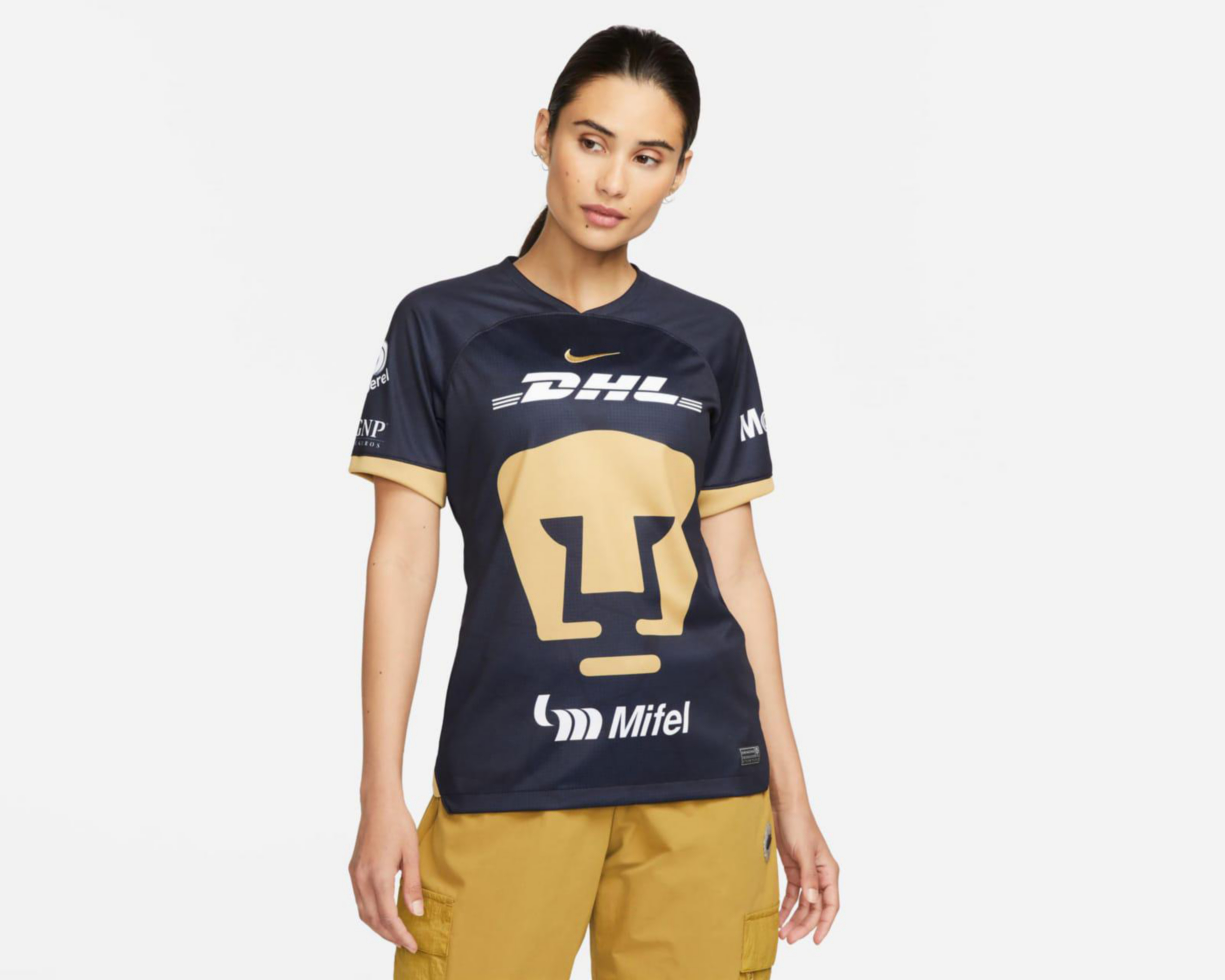 Foto 2 pulgar | Jersey Nike Pumas UNAM Visitante 2023-2024 para Mujer