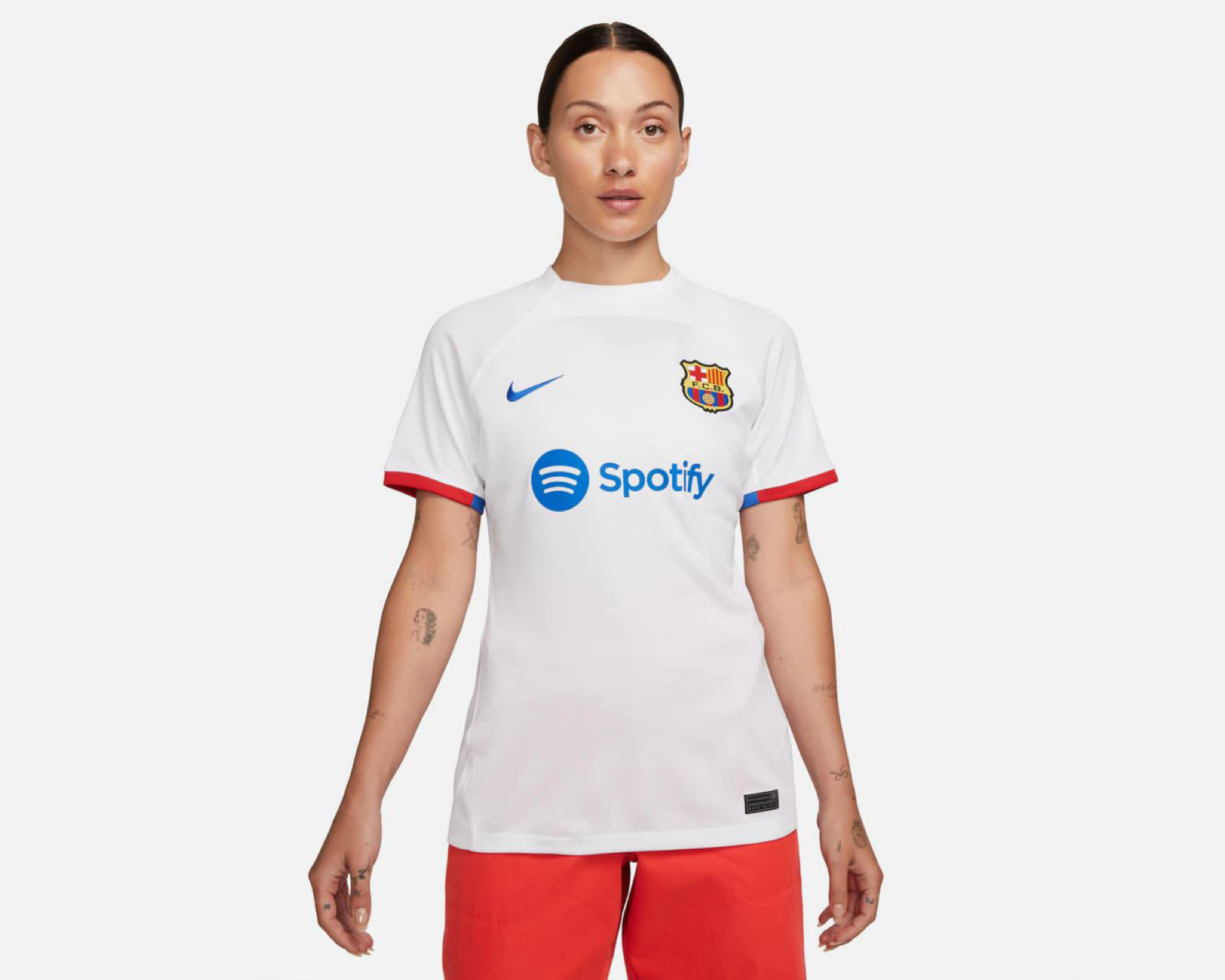 Foto 2 pulgar | Jersey Nike FC Barcelona Visitante 2023-2024 para Mujer