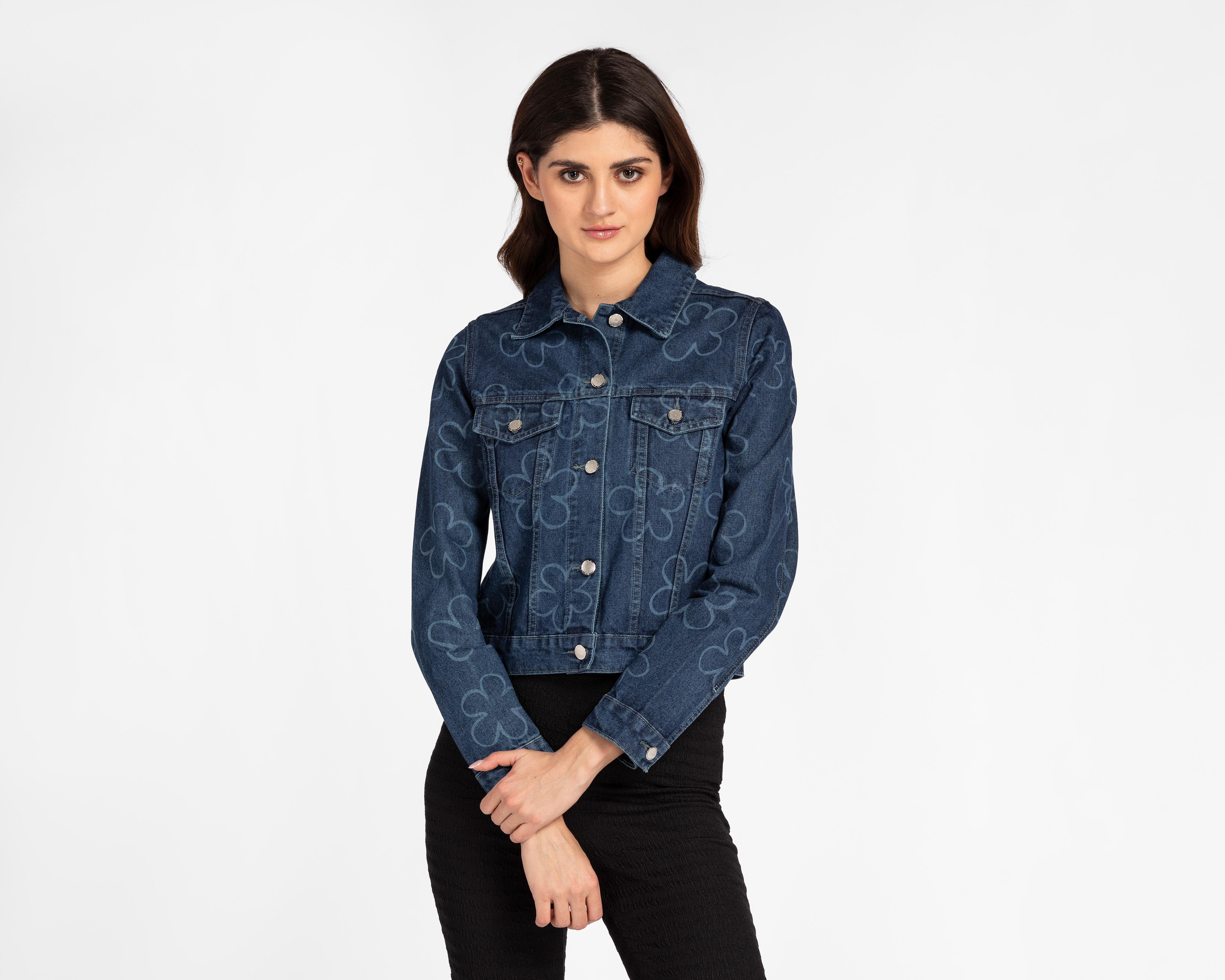 Chamarra 18 Forever Azul Estampada $324