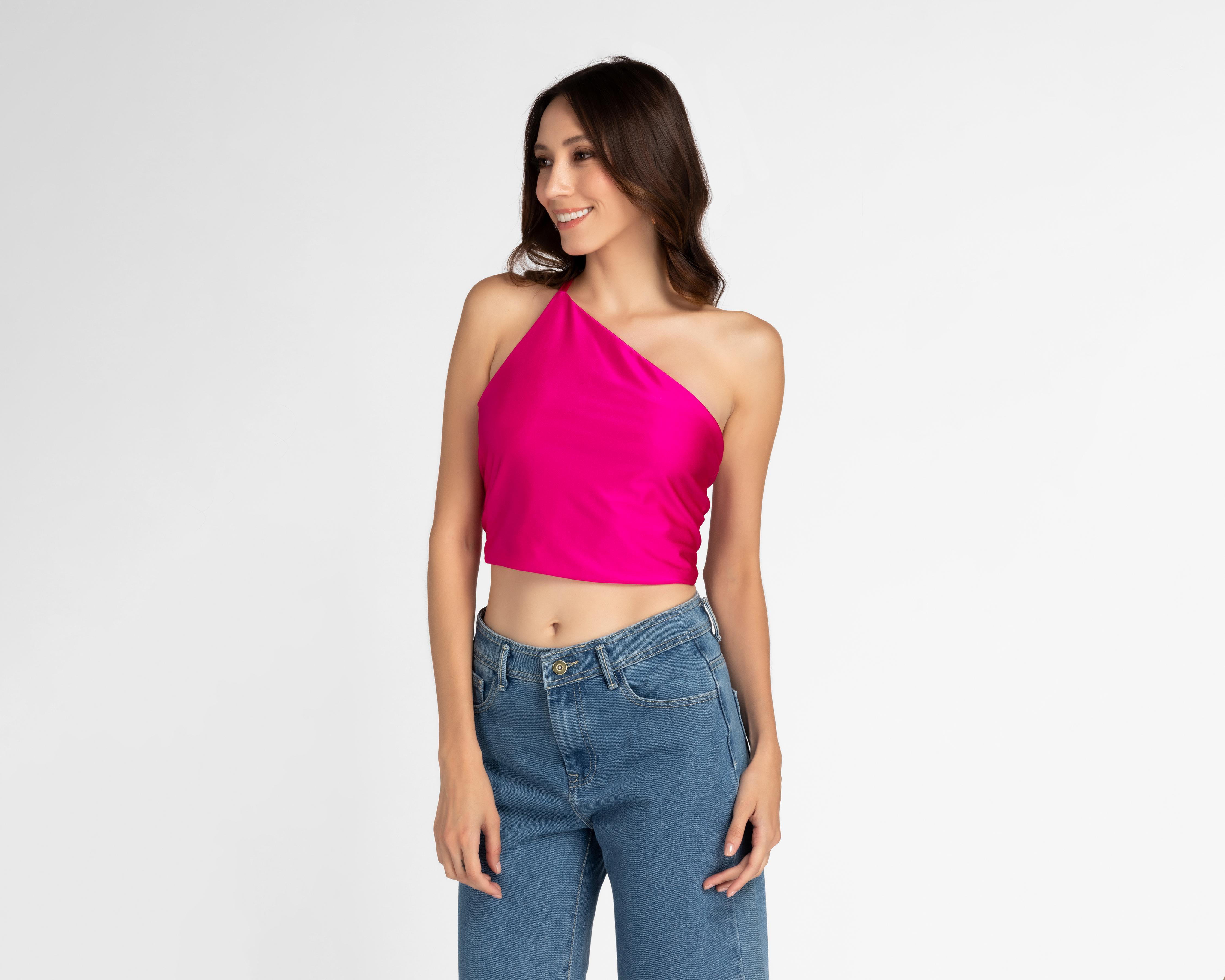 Crop Top Jennifer Lopez Rosa con Escote Asimétrico