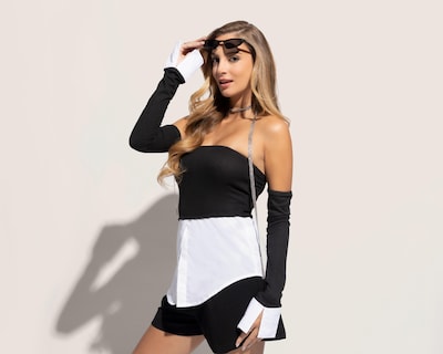 Foto 1 | Blusa Bebe con Hombros Descubiertos