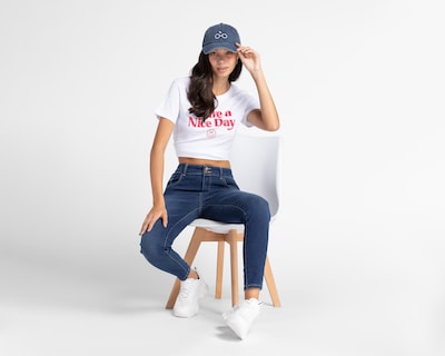 Foto 2 | Jeans Straight Push Up Refill para Mujer