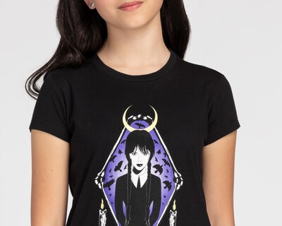 Foto 3 | Playera Merlina Manga Corta Estampada para Niña
