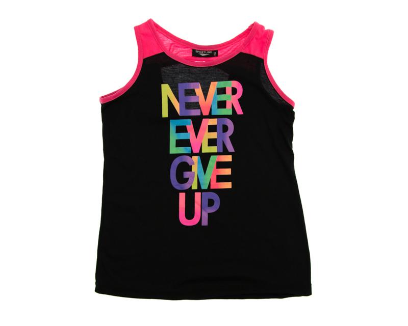 playera negra deportiva