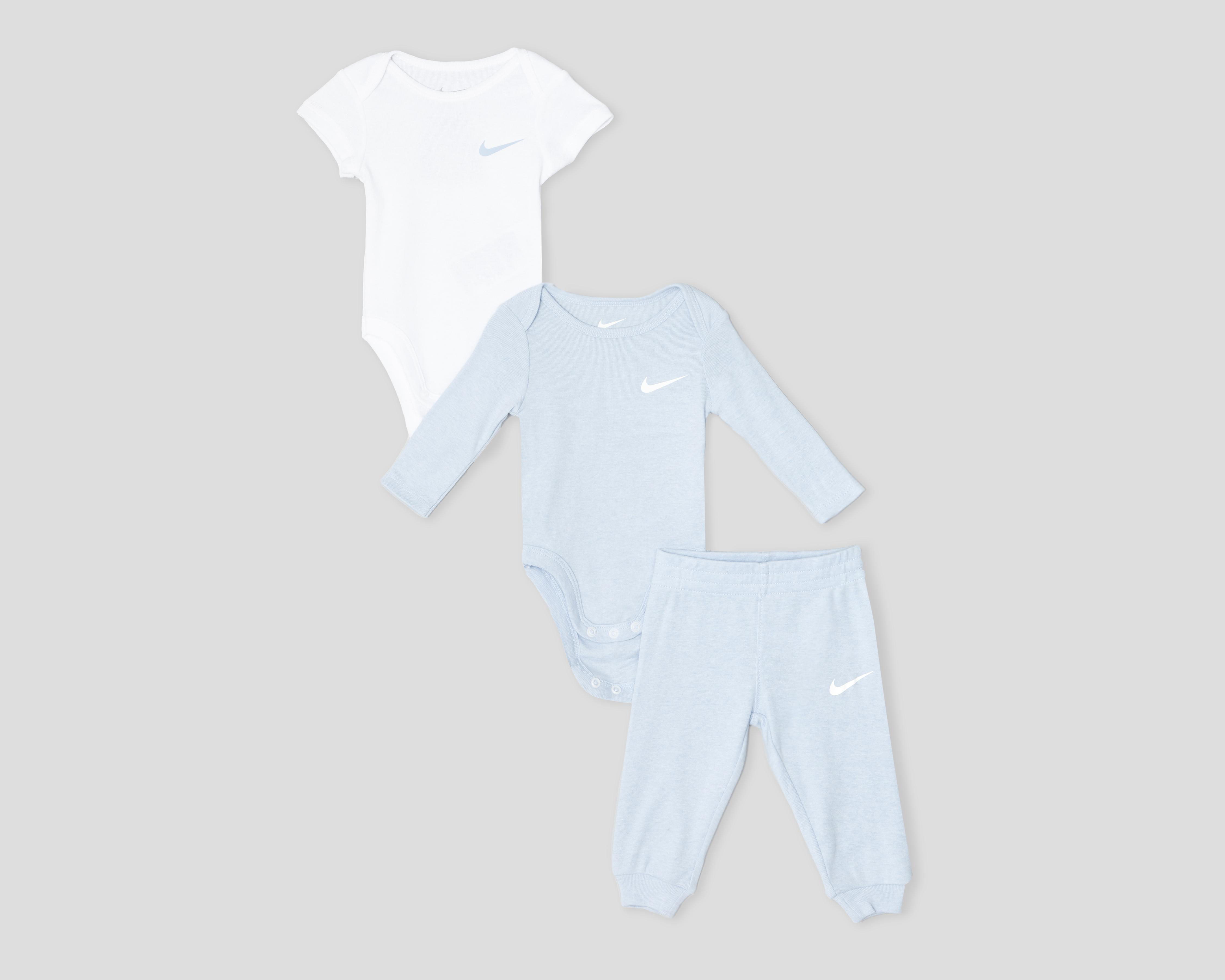 Set de Mameluco Nike para Bebé